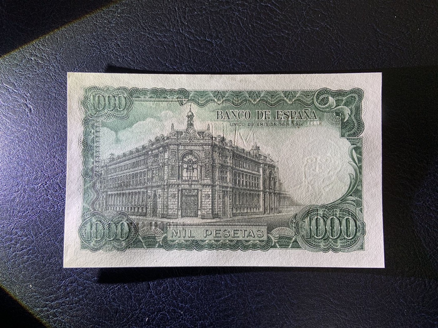 收藏联盟Quantum Auction 第326期拍卖  西班牙1971年1000比塞塔 品相全新UNC 号码无4 银行成立纪念钞
