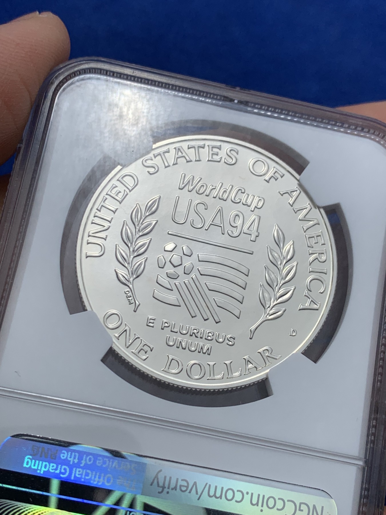 《竞宝斋》第242场-周日，周一 新年开场 (全场包邮) NGC MS69 美国1994年D版世界杯1美元大银币