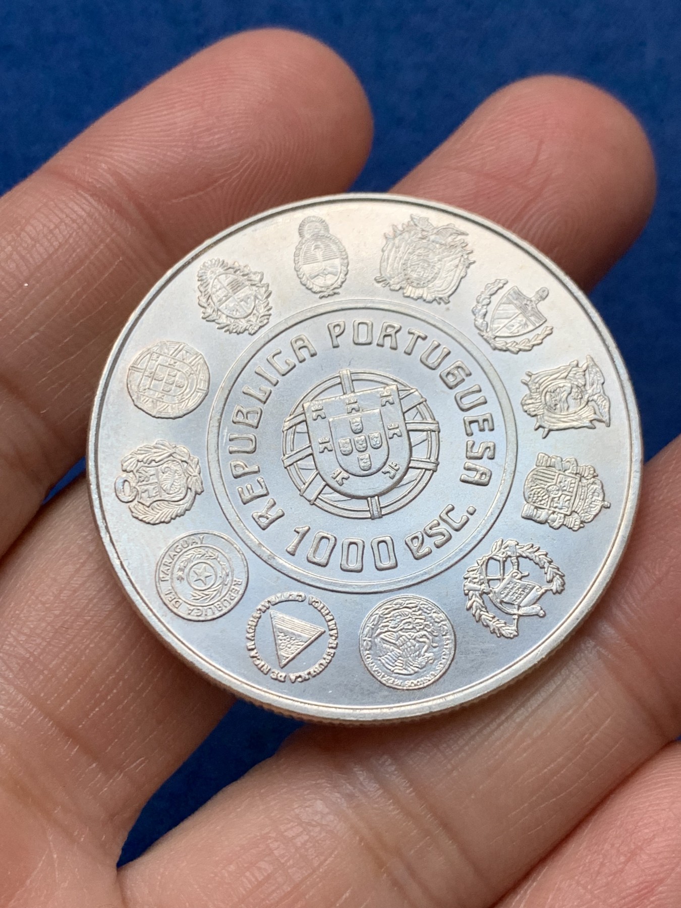 《竞宝斋》第242场-周日，周一 新年开场 (全场包邮) 葡萄牙1997年嘉年华庆典1000埃斯库多银币 27克 0.5银