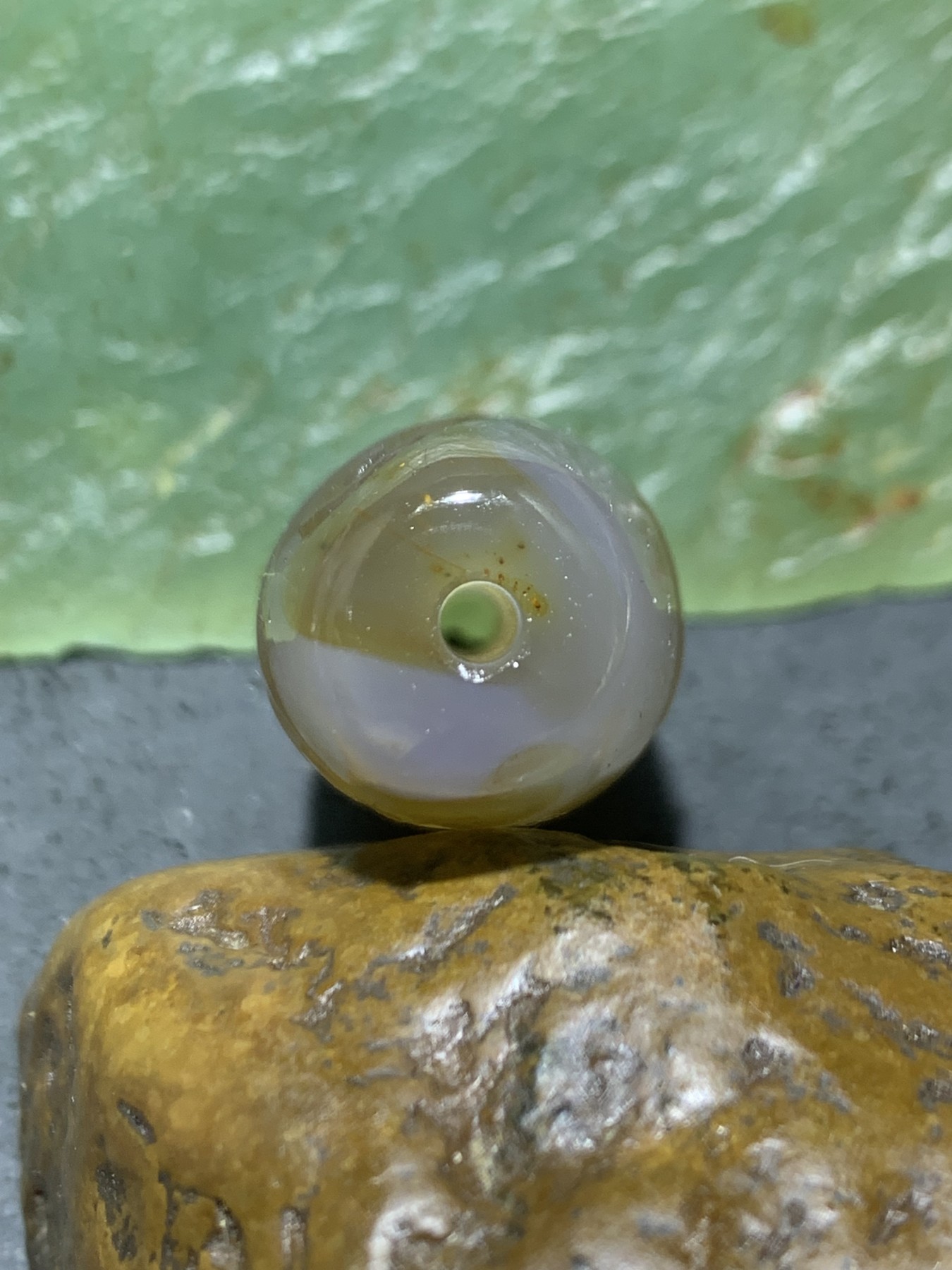 精美亚光高玉化冰飘巴西玛瑙手工俏色祥云桶珠一个！
