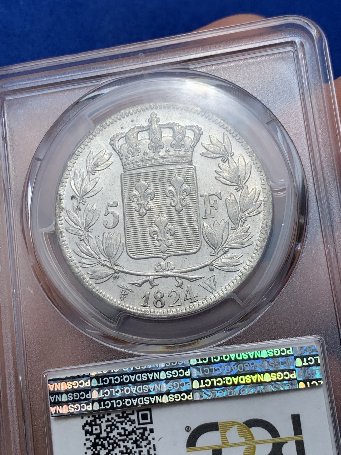 《竞宝斋》第242场-周日，周一 新年开场 (全场包邮) PCGS AU58 法国1824年路易十八5法郎银币，马头。状态一流，底板镜面有霜，好品稀少 MS状态莫名58分