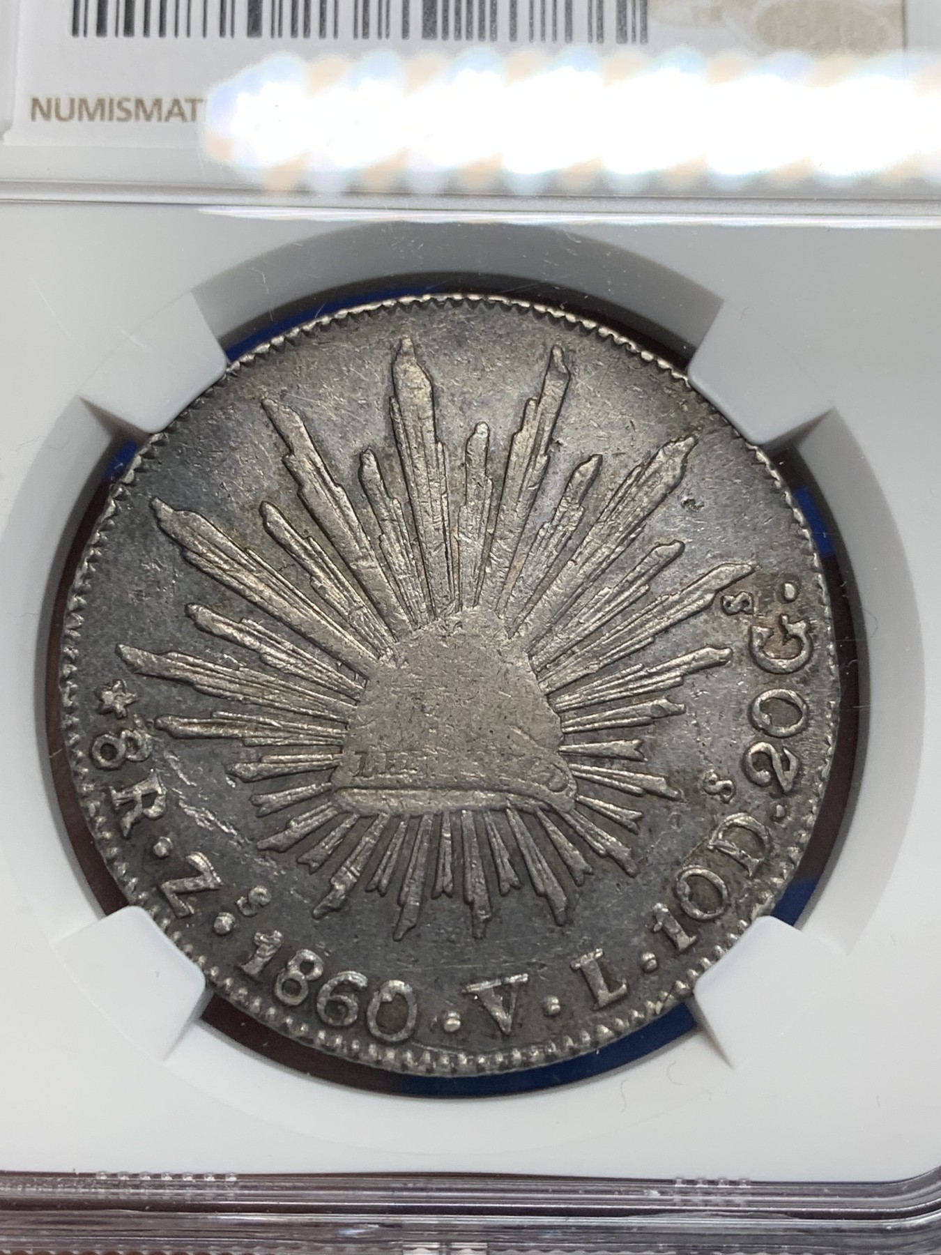 《竞宝斋》第242场-周日，周一 新年开场 (全场包邮) NGC-XFD 墨西哥早期鹰洋1860年 ZS VL 8R 带包浆品相好