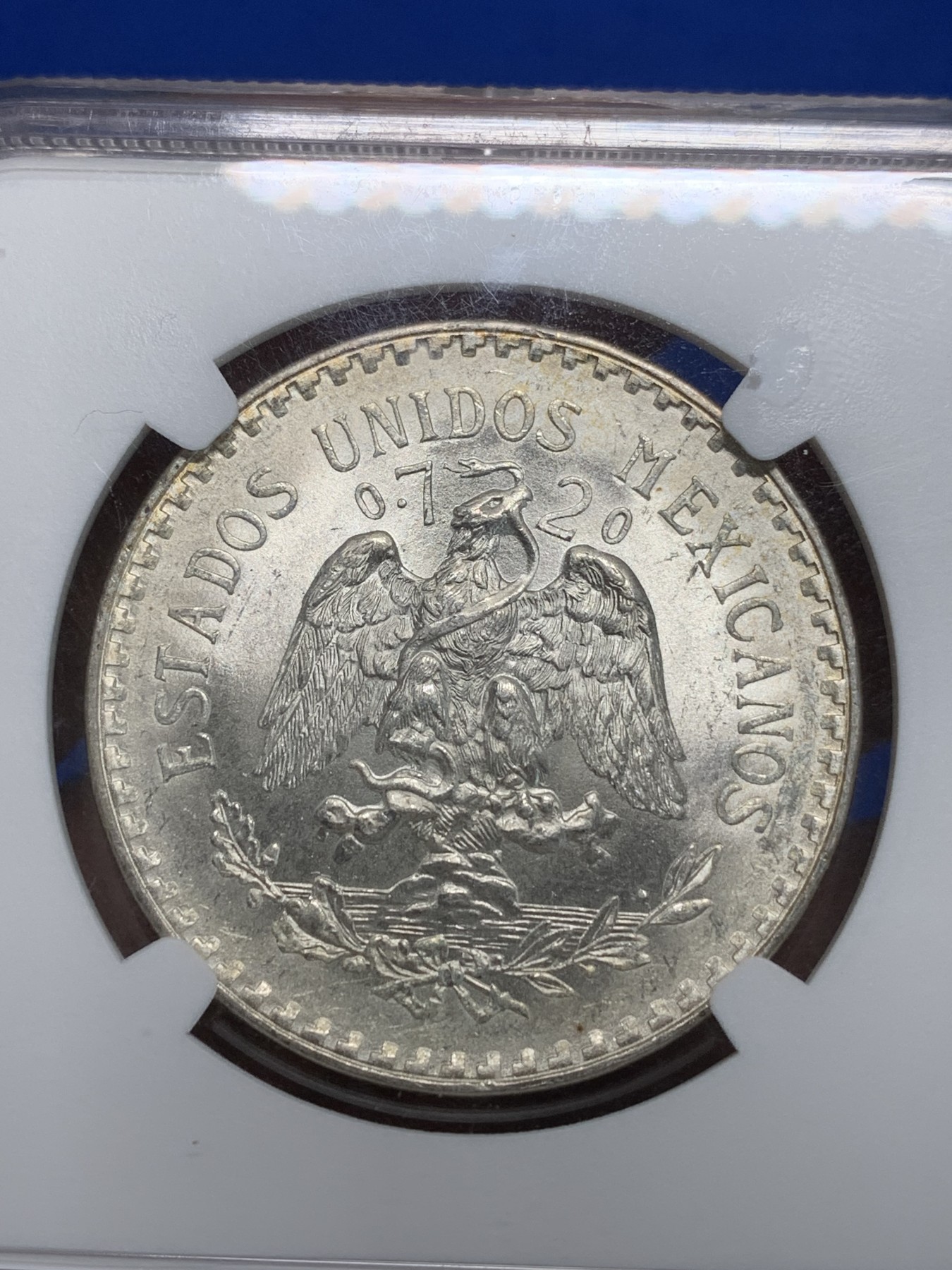 《竞宝斋》第242场-周日，周一 新年开场 (全场包邮) NGC-MS65 墨西哥1944年1比索银币 小鹰洋 高性价比 人手一个