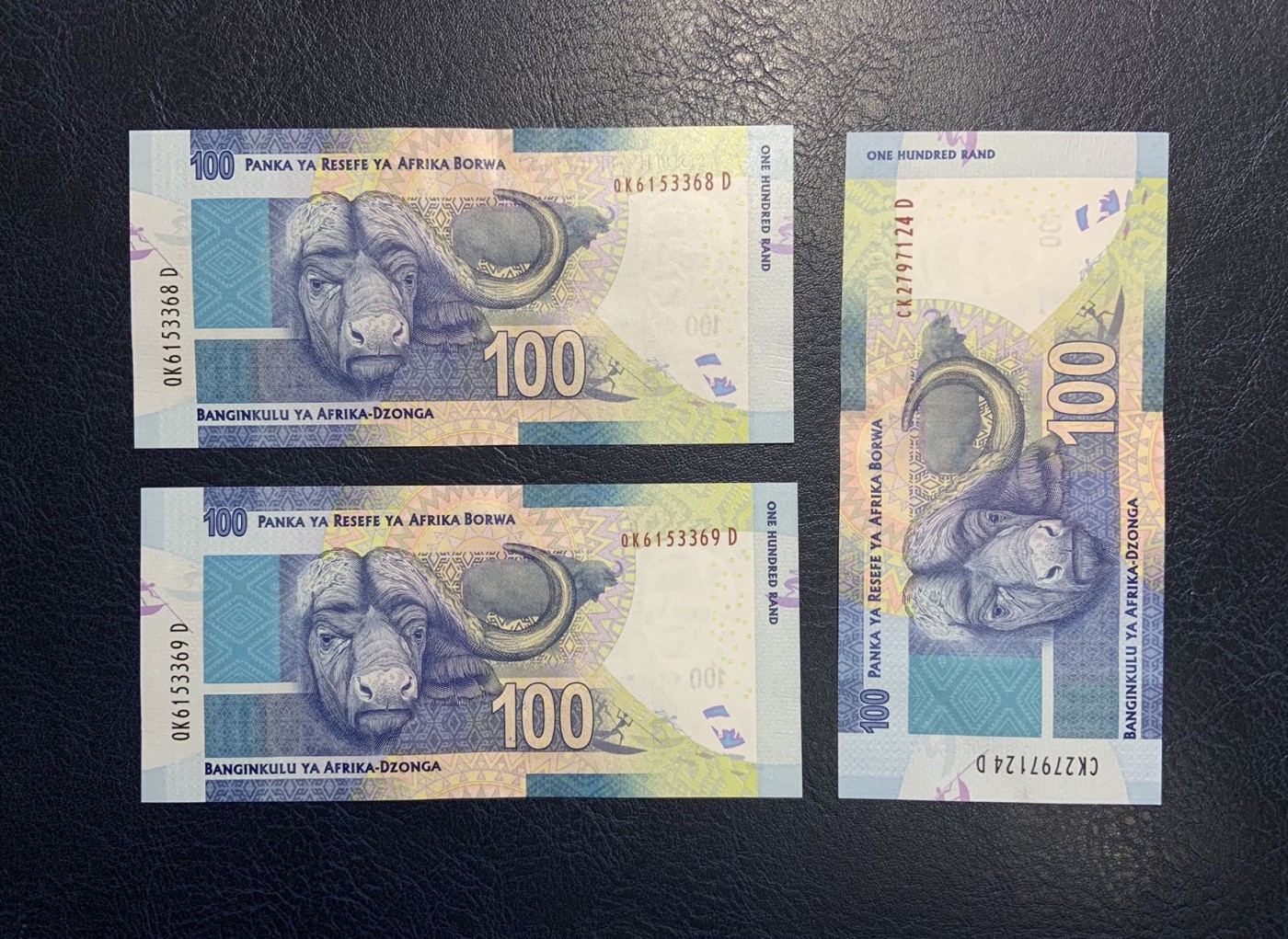 收藏联盟Quantum Auction 第327期拍卖  南非2013-16年100兰特三张 品相为AU（尾号68和69）和UNC