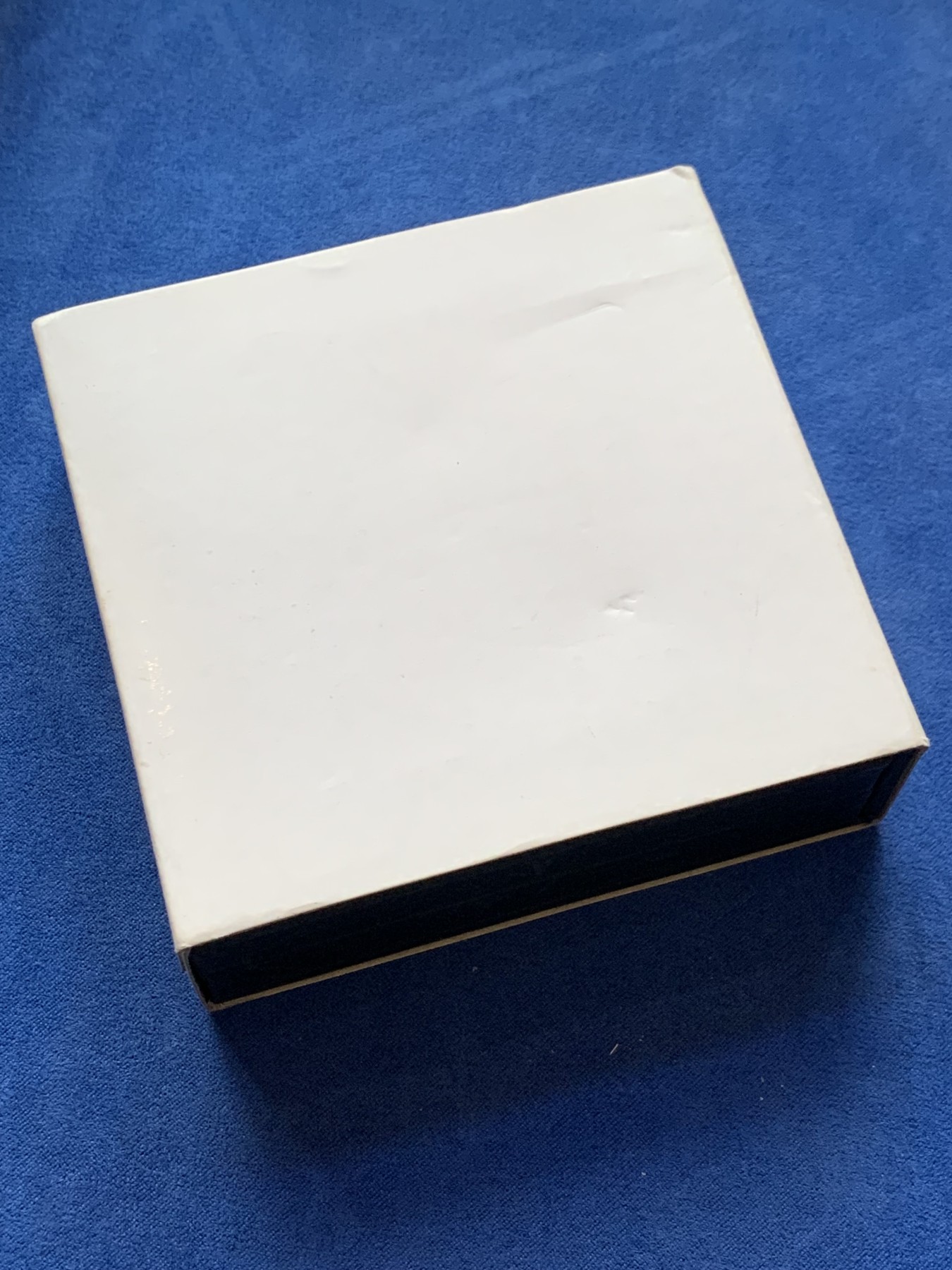 《竞宝斋》第242场-周日，周一 新年开场 (全场包邮) 比利时2020年火车背景国家地图精制银币 925银 原包装 带证书