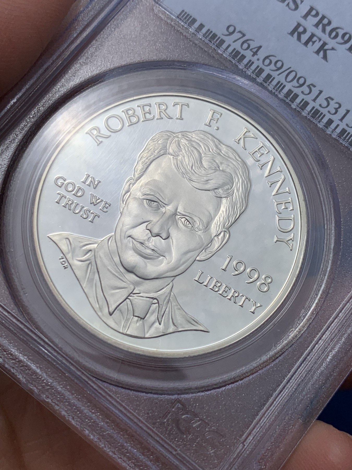 《竞宝斋》第242场-周日，周一 新年开场 (全场包邮) PCGS PR69DCAM 美国1998罗比特肯尼迪司法部长纪念精制银币 肯尼迪总统的弟弟 第一个被刺杀的总统候选人