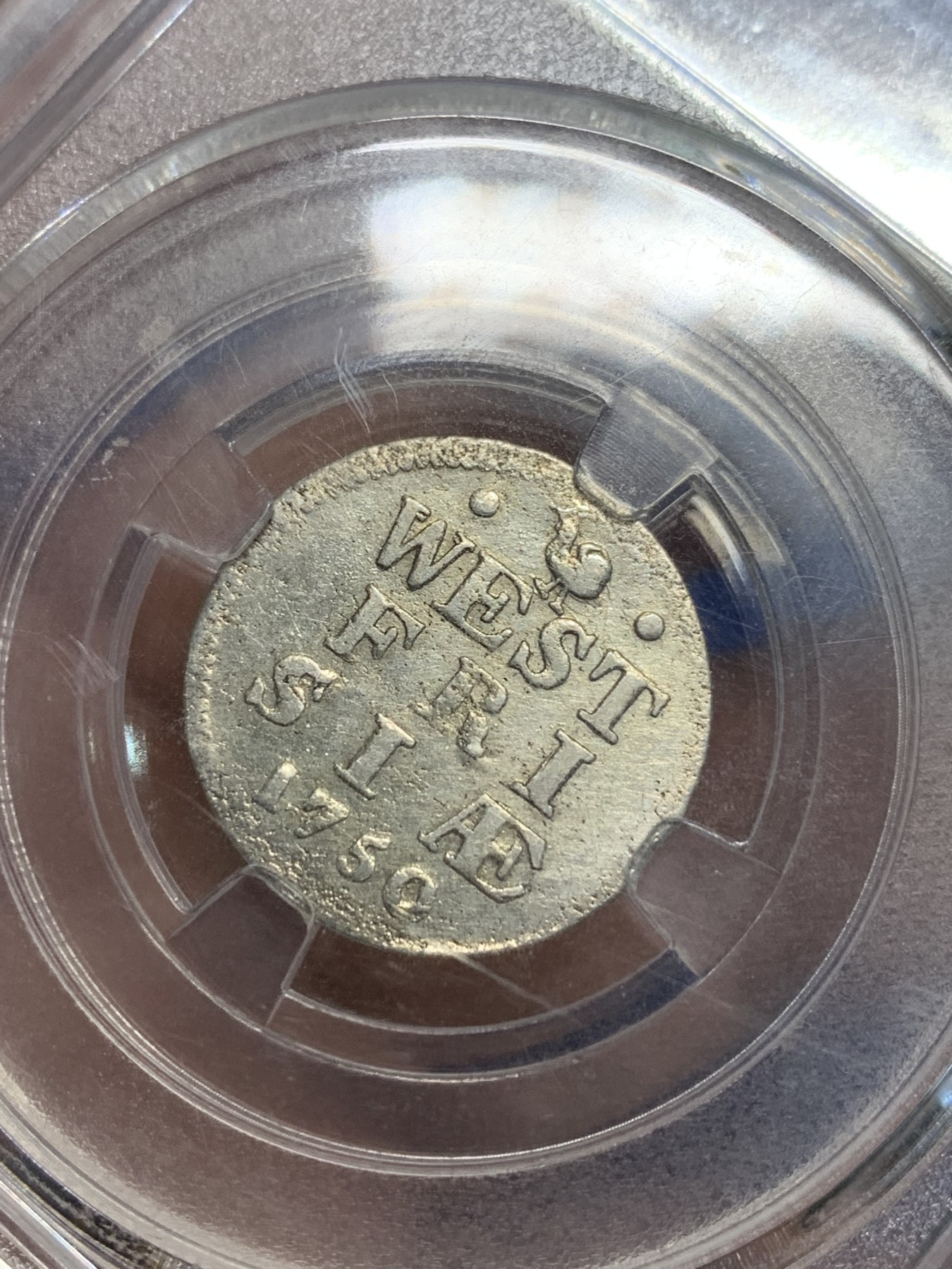 《竞宝斋》第242场-周日，周一 新年开场 (全场包邮) 尼德兰1750年西弗里斯兰省2斯梯弗银币 1.61g