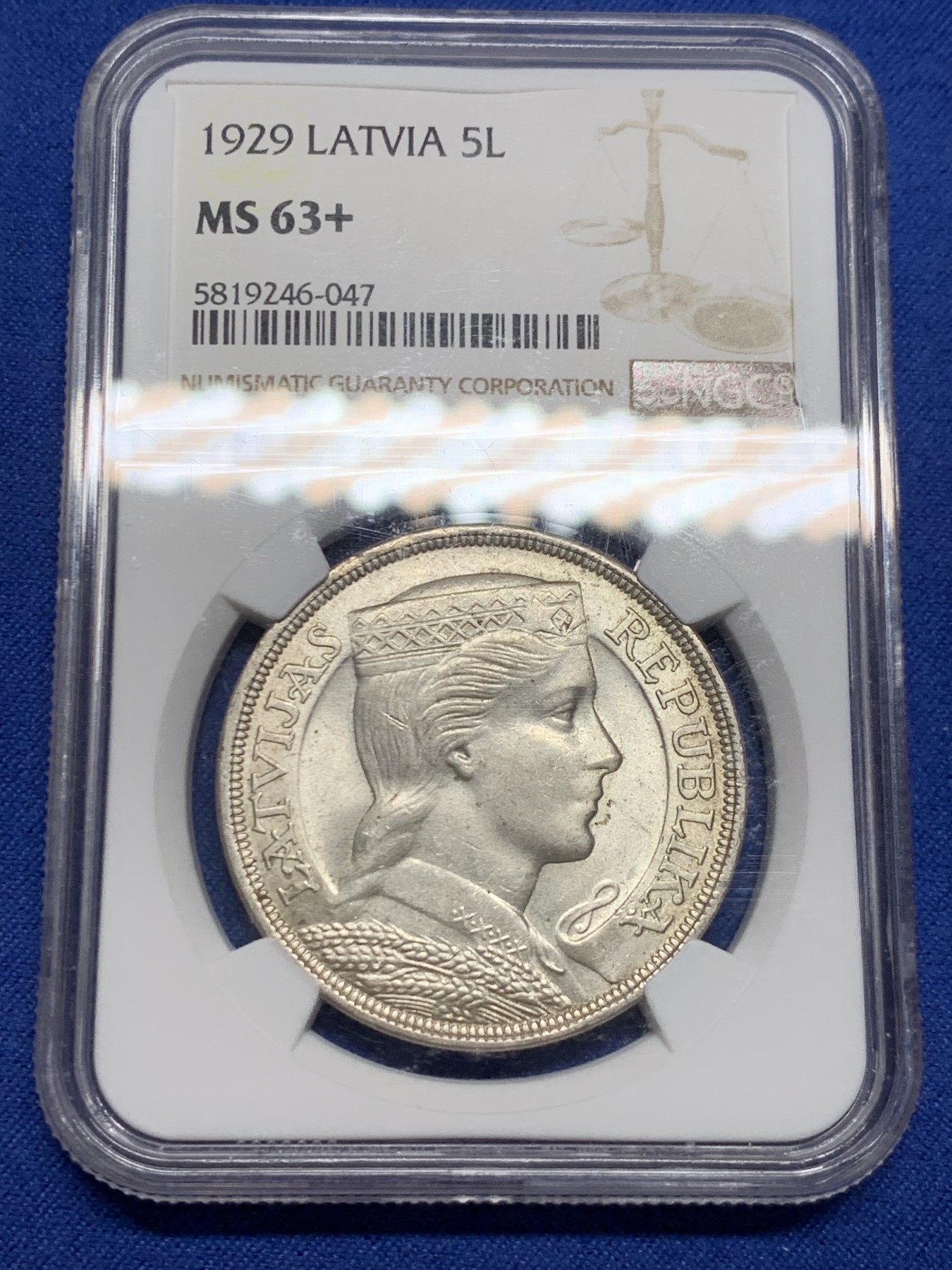 《竞宝斋》第242场-周日，周一 新年开场 (全场包邮) NGC MS63+ 拉脱维亚1929年首年谷物女神5拉特大银币 小特年 带加号的不多