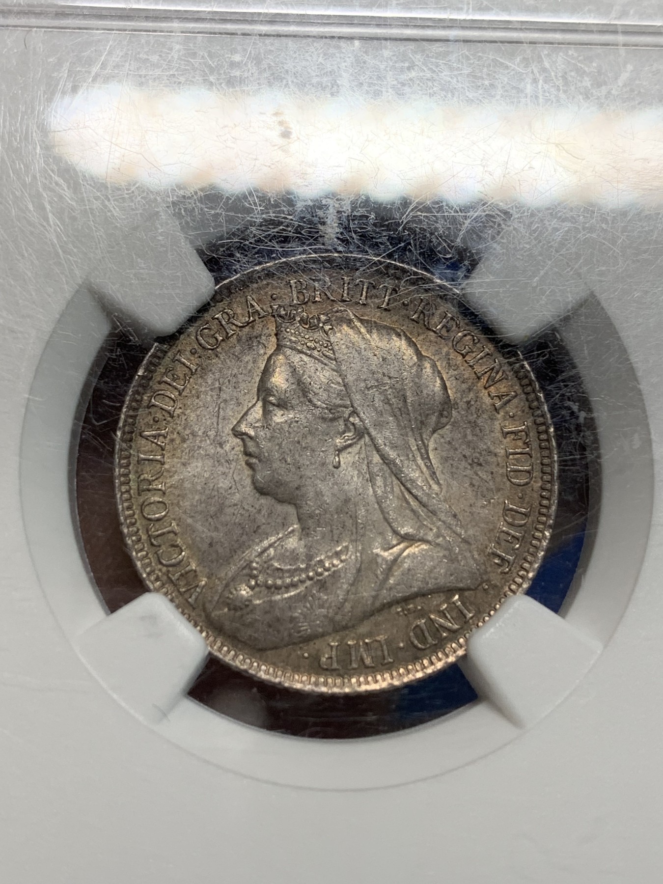 《竞宝斋》第242场-周日，周一 新年开场 (全场包邮) NGC-MS62 英国1898年维多利亚披纱1先令银币 原味包浆 漂亮