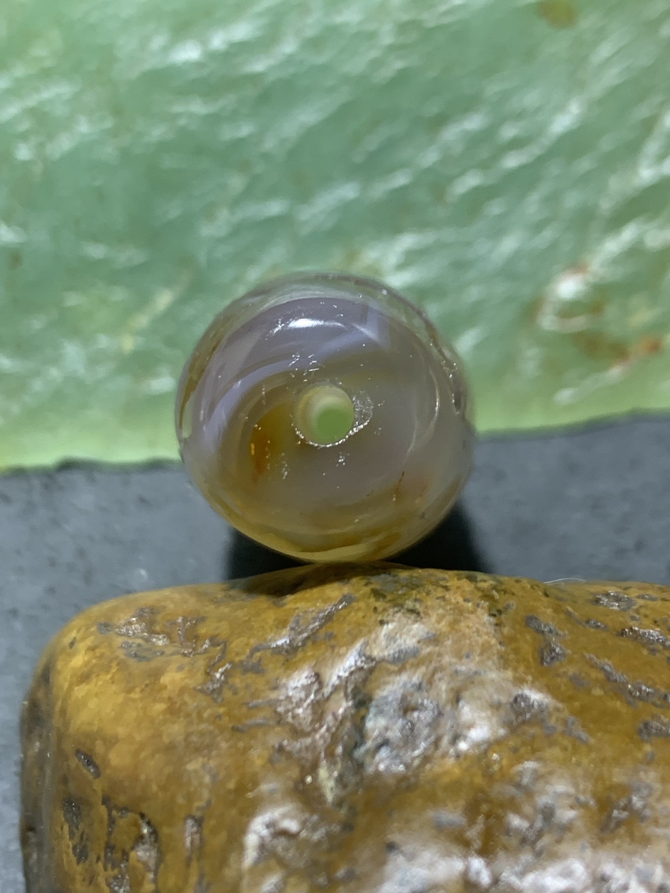 精美亚光高玉化冰飘巴西玛瑙手工俏色祥云桶珠一个！