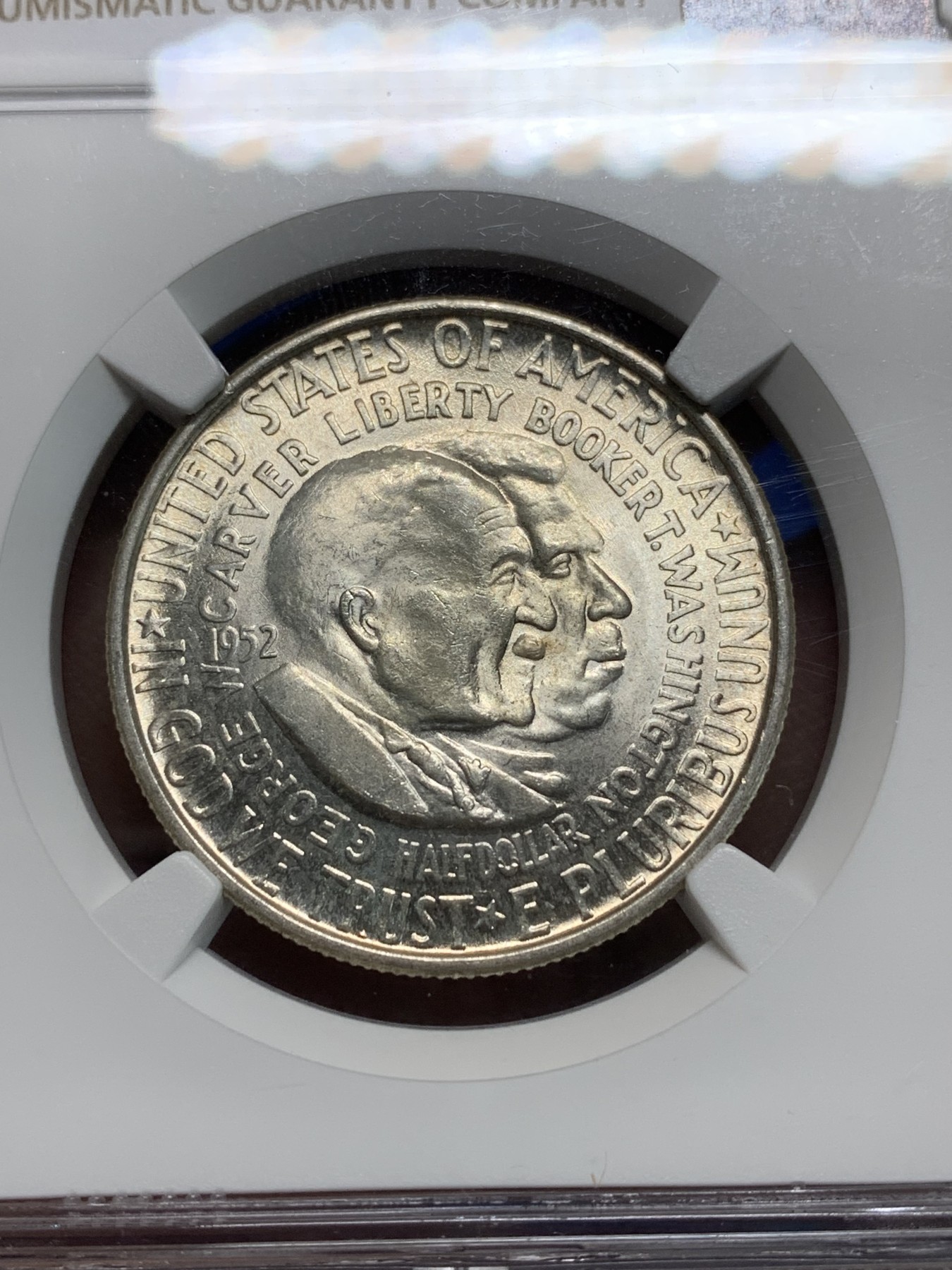 《竞宝斋》第242场-周日，周一 新年开场 (全场包邮) NGC MS64 美国1952年华盛顿卡佛半美元银币