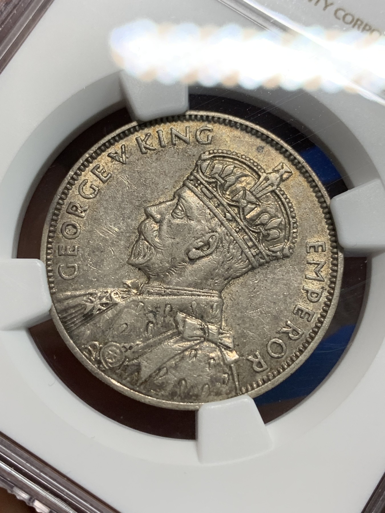 《竞宝斋》第242场-周日，周一 新年开场 (全场包邮) NGC-AU53 毛里求斯 1934年 1卢比 银币 原味包浆 最大面值的银币