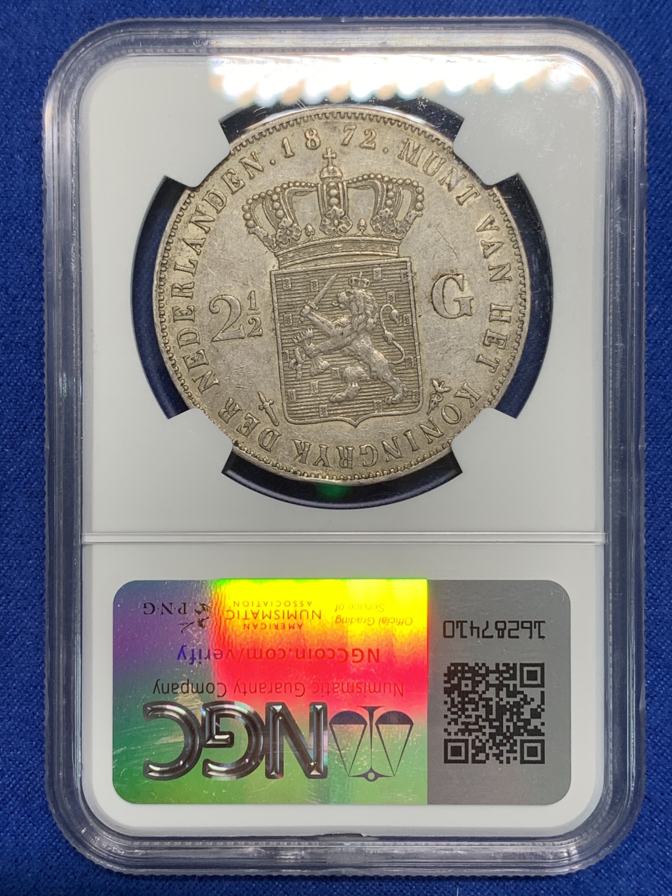 《竞宝斋》第242场-周日，周一 新年开场 (全场包邮) NGC-AU50 荷兰 1872年 2.5盾 大银币 威廉三世 原包浆带底光 细节很不错 945高银