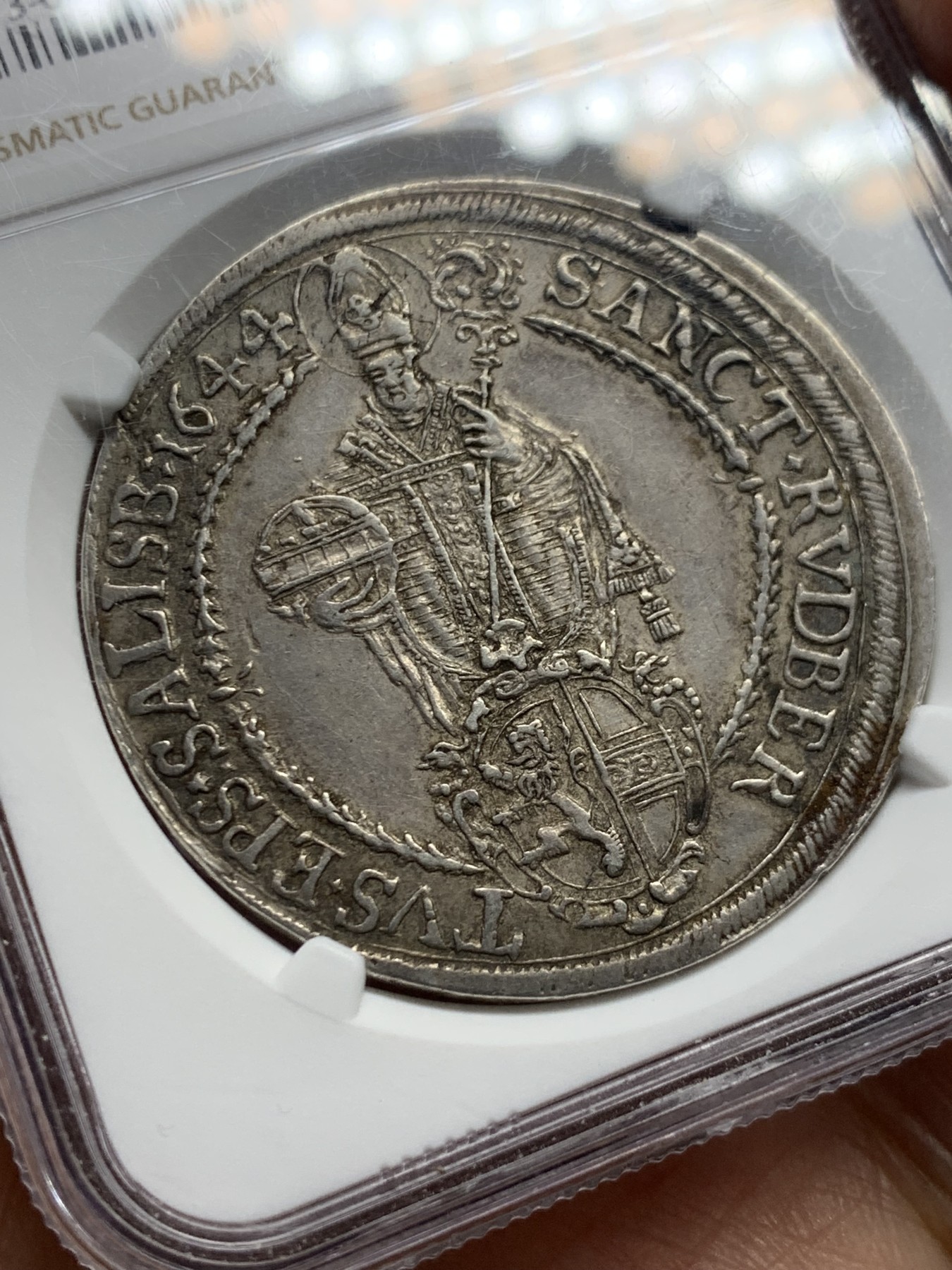 《竞宝斋》第242场-周日，周一 新年开场 (全场包邮) NGC-AU53 神罗奥地利萨尔茨堡1644年主教泰勒 天使抱婴手工打制大银币