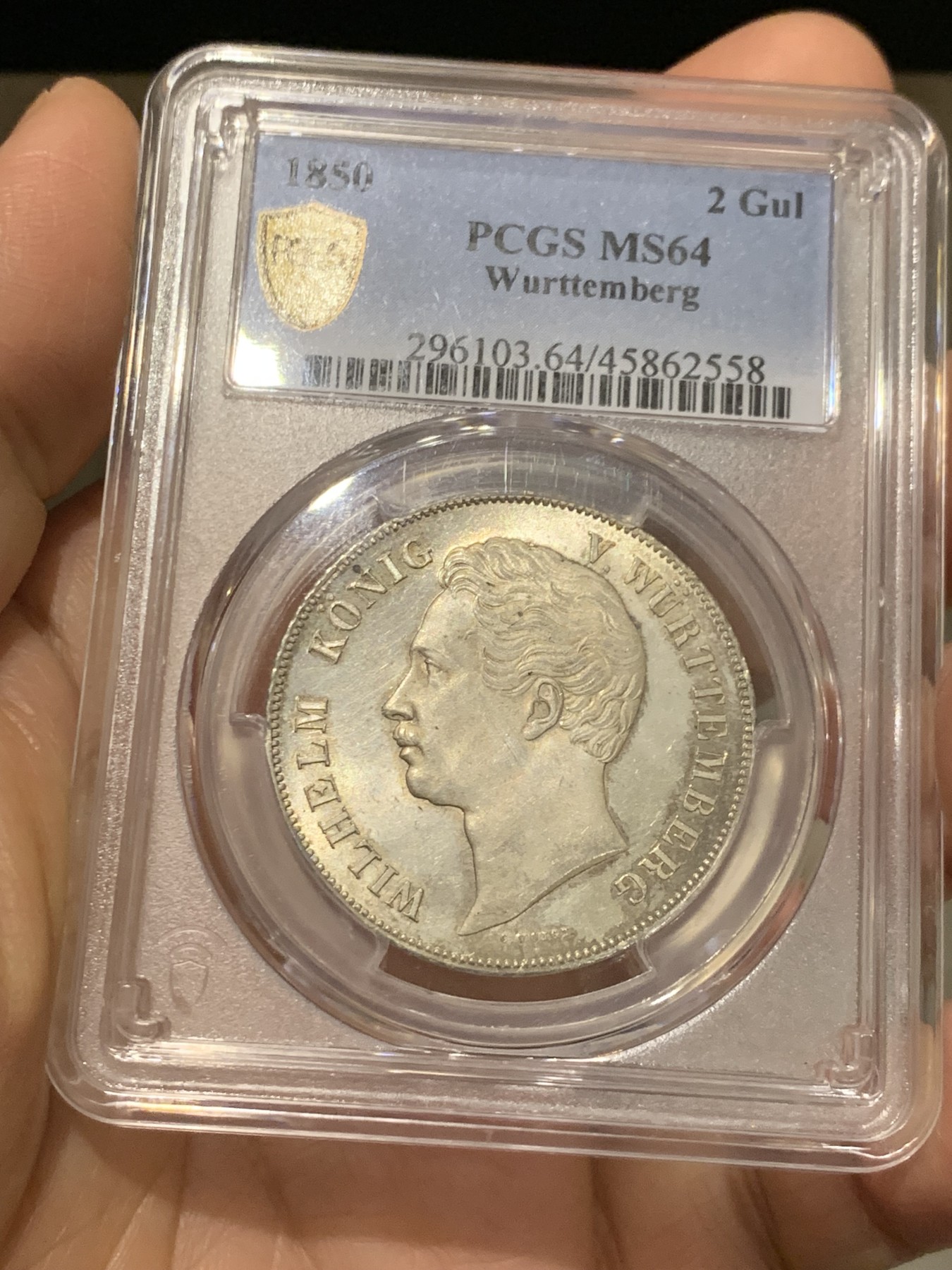 《竞宝斋》第242场-周日，周一 新年开场 (全场包邮) PCGS-MS64亚军分 德国 符腾堡1850年狮鹿2盾银币，设计精美，边齿特别。BU状态，淡彩金光，完整锐利的细节，干净极佳的底板，宝石般的光芒，流通充分高分较少。HA一枚ngc62分的狮鹿两盾在2022年成交价为780美元。