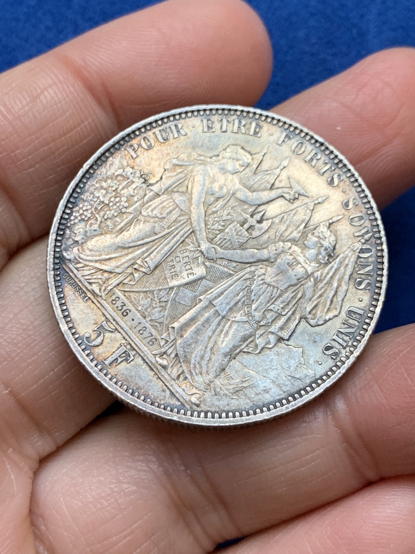 《竞宝斋》第242场-周日，周一 新年开场 (全场包邮) 瑞士1876年洛桑射击节5法郎银币 包浆不错 边缘有小磕 细节见图