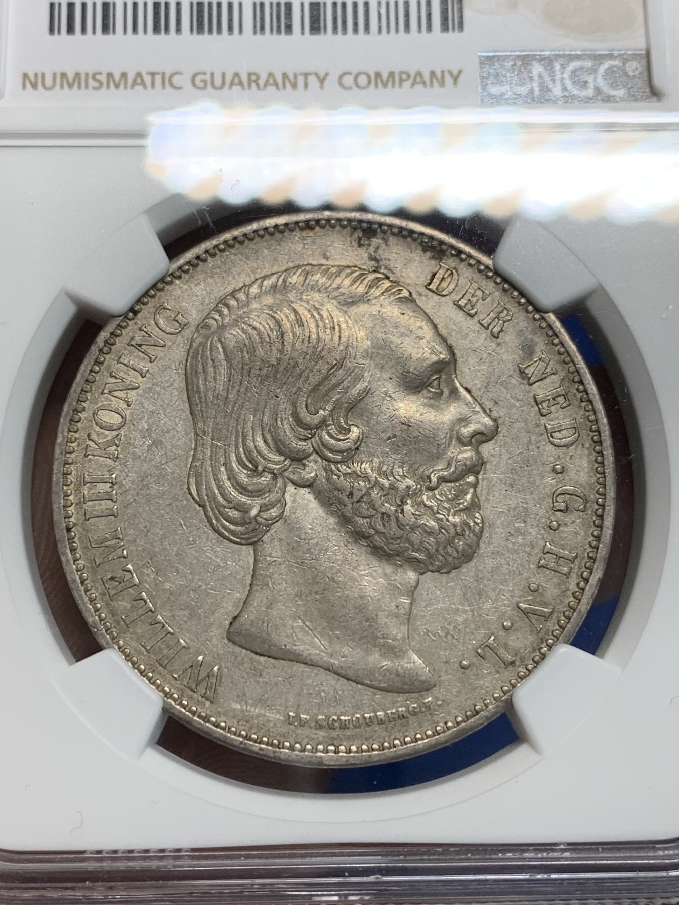 《竞宝斋》第242场-周日，周一 新年开场 (全场包邮) NGC-AU50 荷兰 1872年 2.5盾 大银币 威廉三世 原包浆带底光 细节很不错 945高银