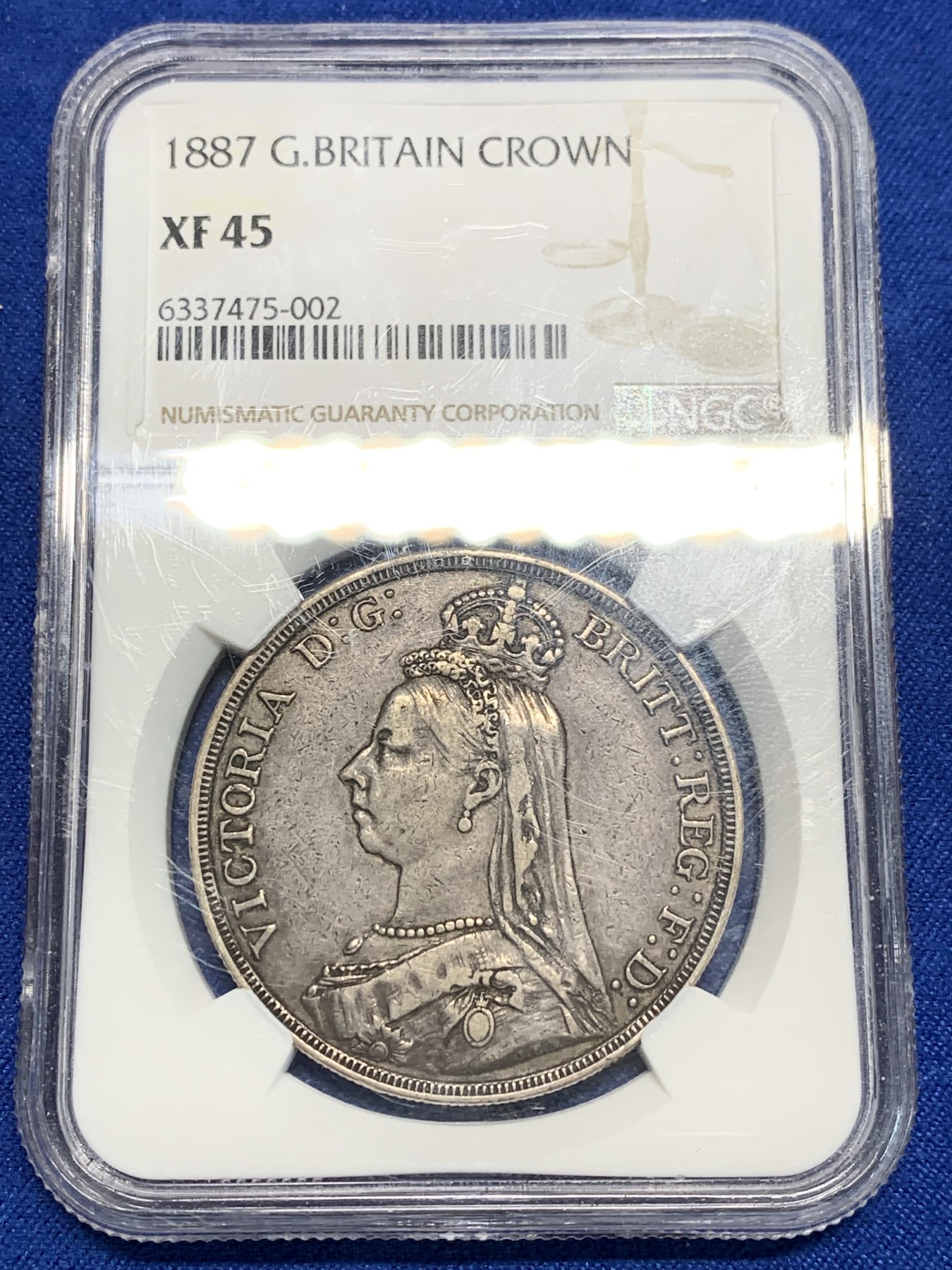 《竞宝斋》第242场-周日，周一 新年开场 (全场包邮) NGC XF45 1887年英国维多利亚高冠马剑克朗银币 原味老包浆