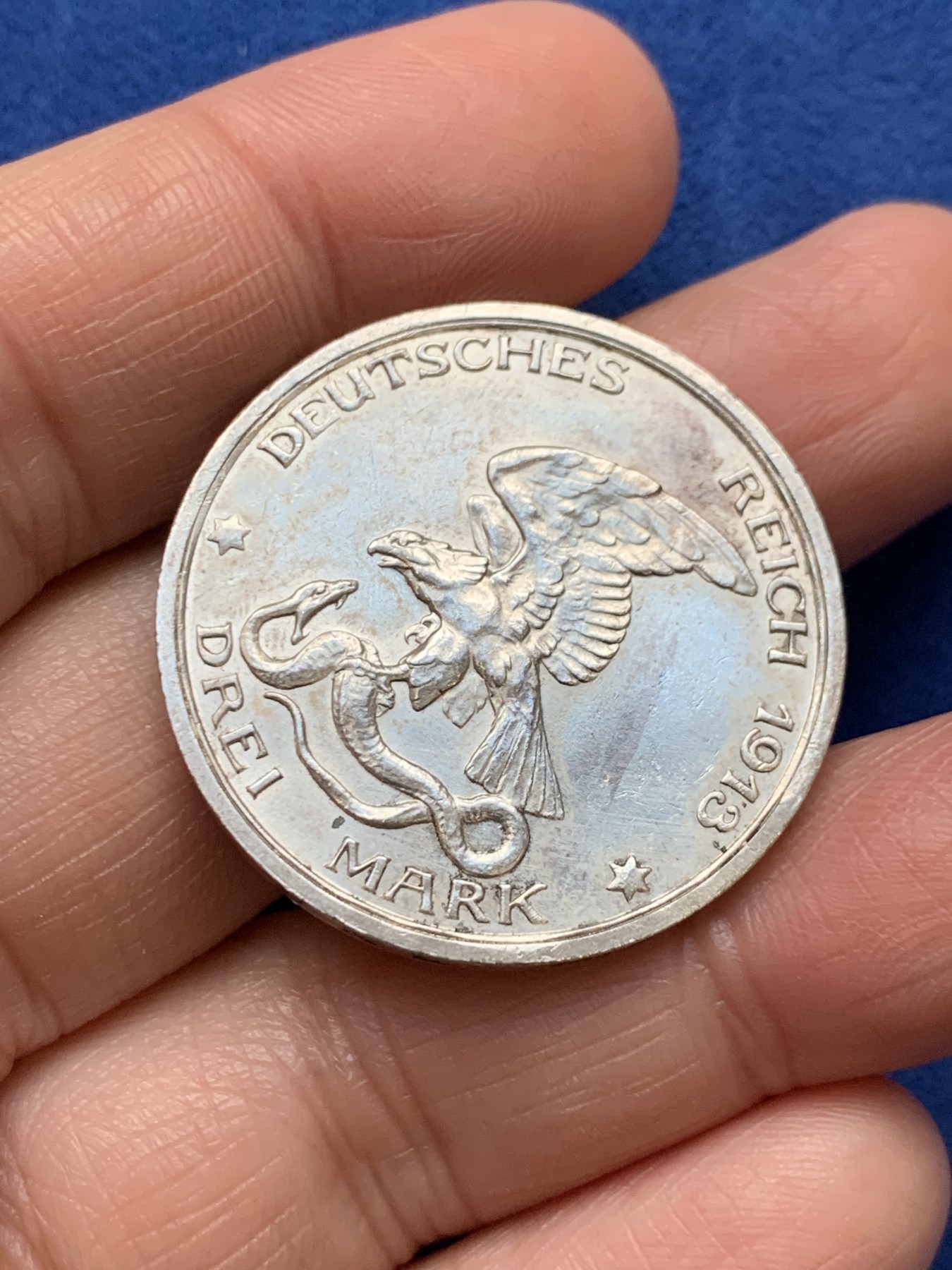 《竞宝斋》第242场-周日，周一 新年开场 (全场包邮) 德国普鲁士1913年战胜拿破仑100周年纪念3马克银币 人脸清晰带包浆