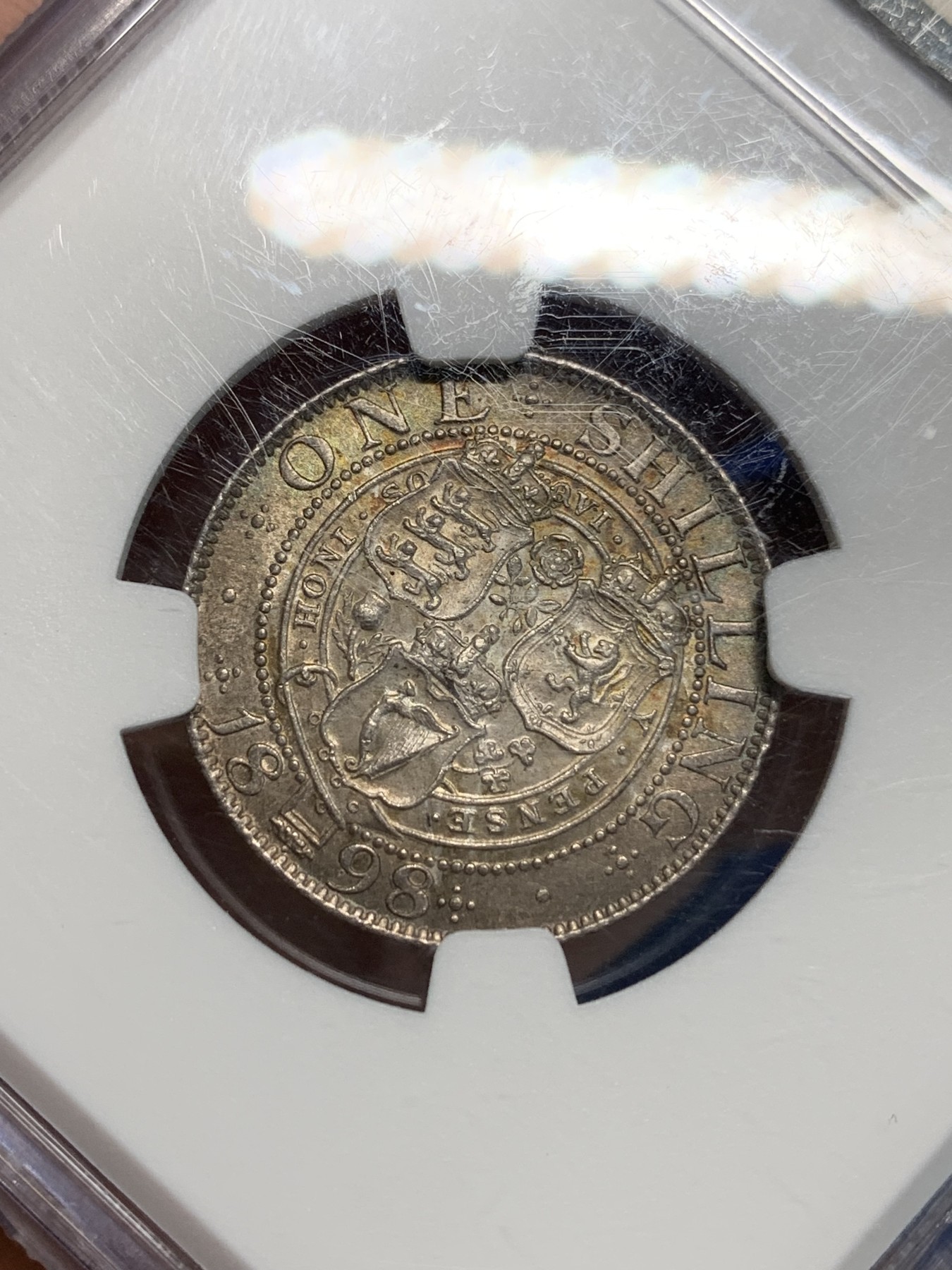 《竞宝斋》第242场-周日，周一 新年开场 (全场包邮) NGC-MS62 英国1898年维多利亚披纱1先令银币 原味包浆 漂亮