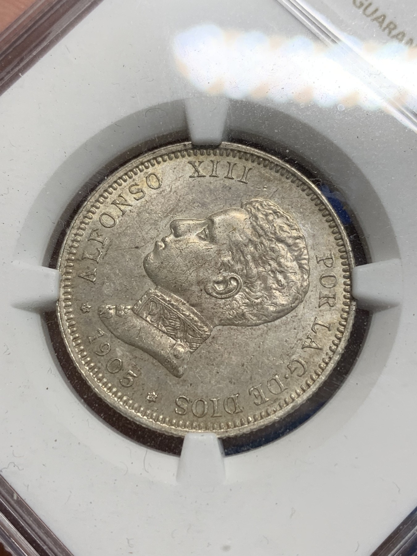 《竞宝斋》第242场-周日，周一 新年开场 (全场包邮) NGC MS61 西班牙1905阿方索十三世2比塞塔银币