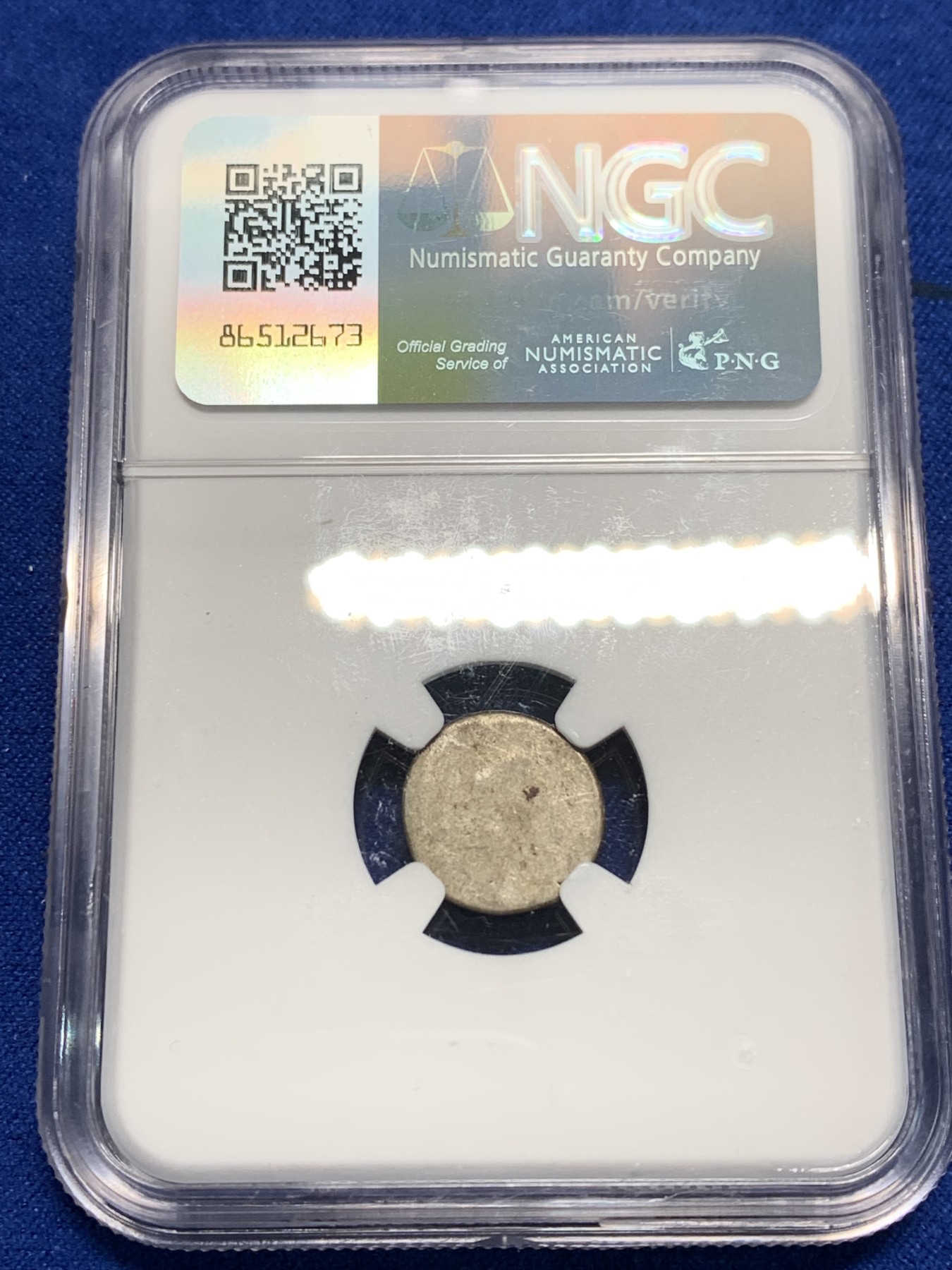 《竞宝斋》第242场-周日，周一 新年开场 (全场包邮) NGC AU53 柬埔寨金边王朝1847年2PE小鸟打制银币 出分不易