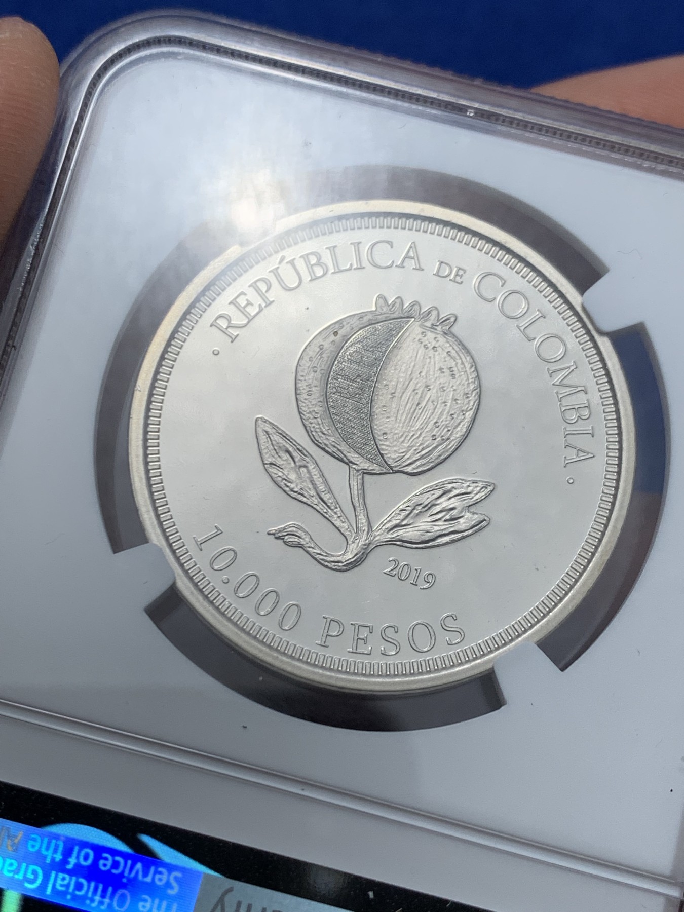 《竞宝斋》第242场-周日，周一 新年开场 (全场包邮) NGC PF69 哥伦比亚2019年建国200周年10000比索纪念币