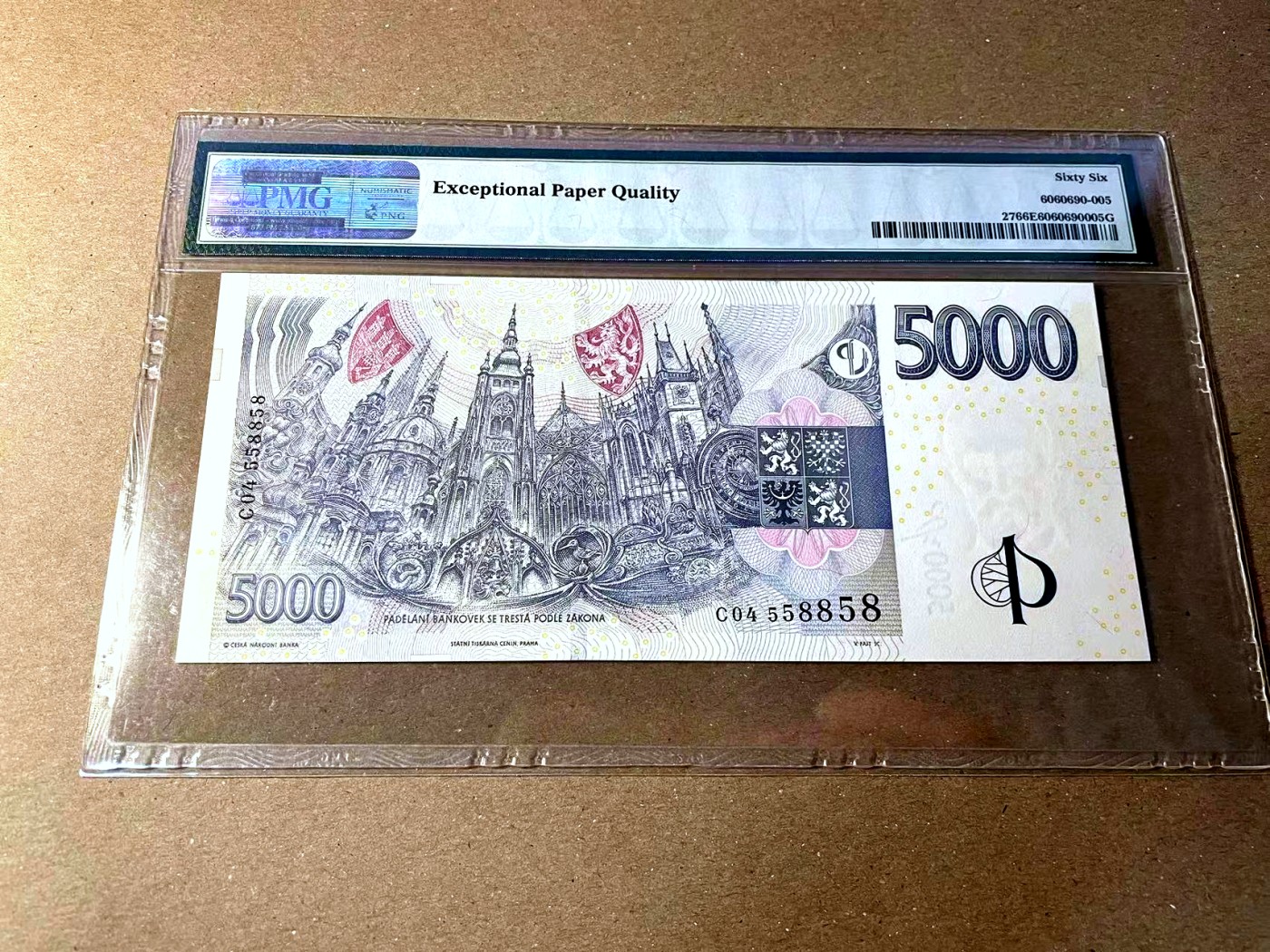 【Blue Auction】✨世界纸币精拍第437期【精】 捷克 2009年5000克朗 背面大场景 PMG66EPQ 