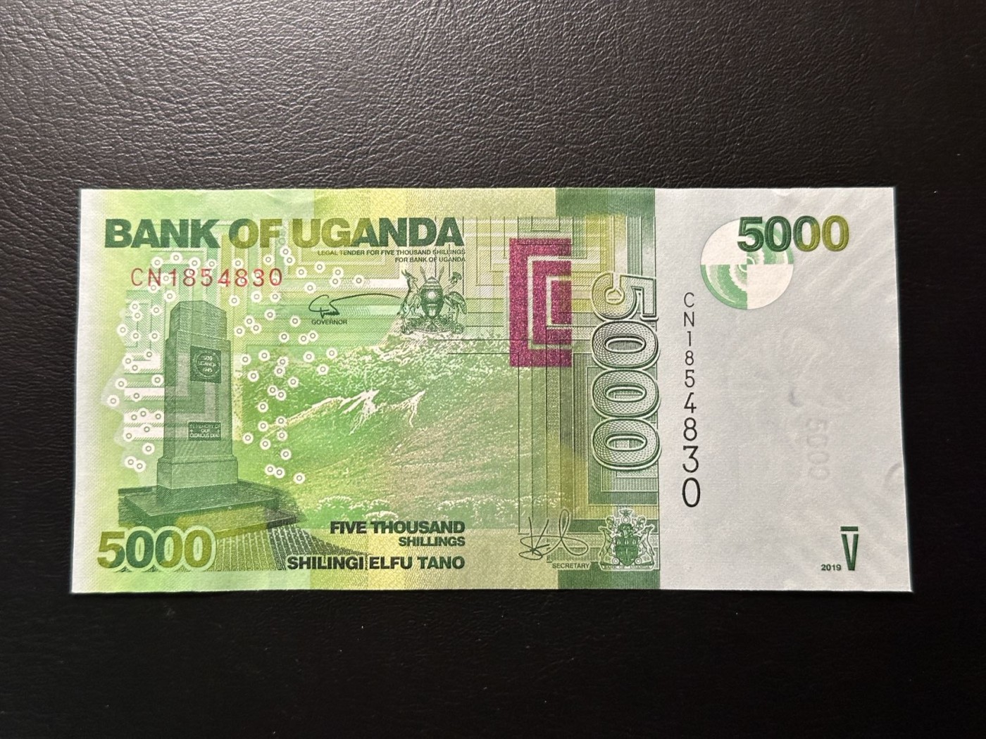 第三十六场！（本期有pmg记录仅两枚的顶级高货） 乌干达5000先令，品相unc！