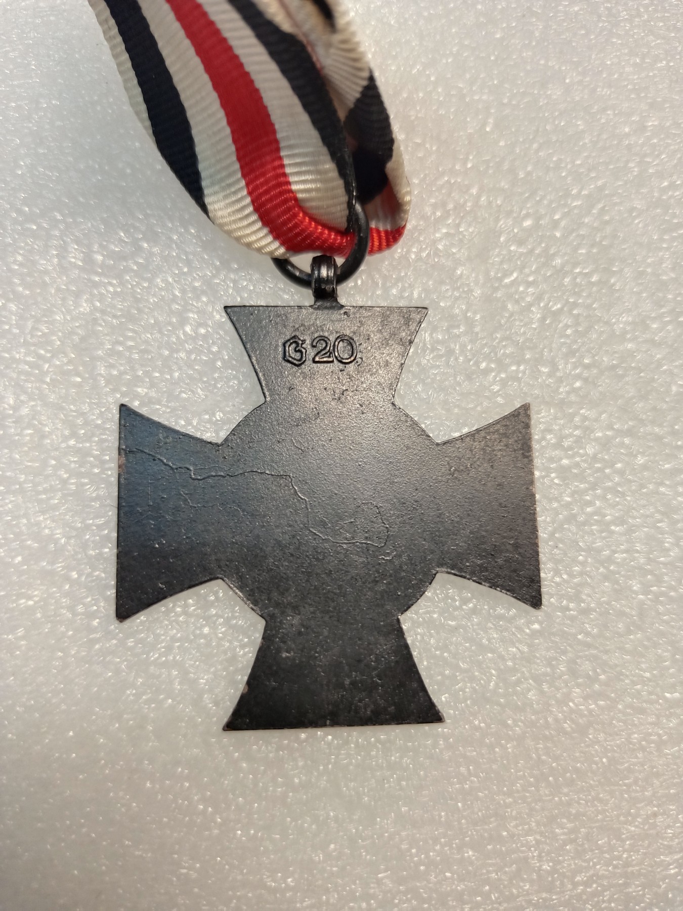 阿娜斯塔西亚军事题材拍卖第五期 魏玛遗属版黑色兴登堡奖章背后带g12厂标