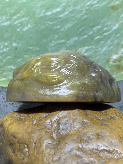 精美亚光高玉化战国红玛瑙手工雕刻雄狮吊坠（把件）一个！ 精美亚光高玉化战国红玛瑙手工雕刻雄狮吊坠（把件）一个！