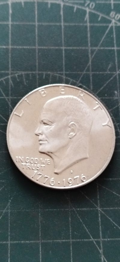 外国硬币初藏散币银币第23场 - 美国1元1976年建国200周年纪念银币。未用