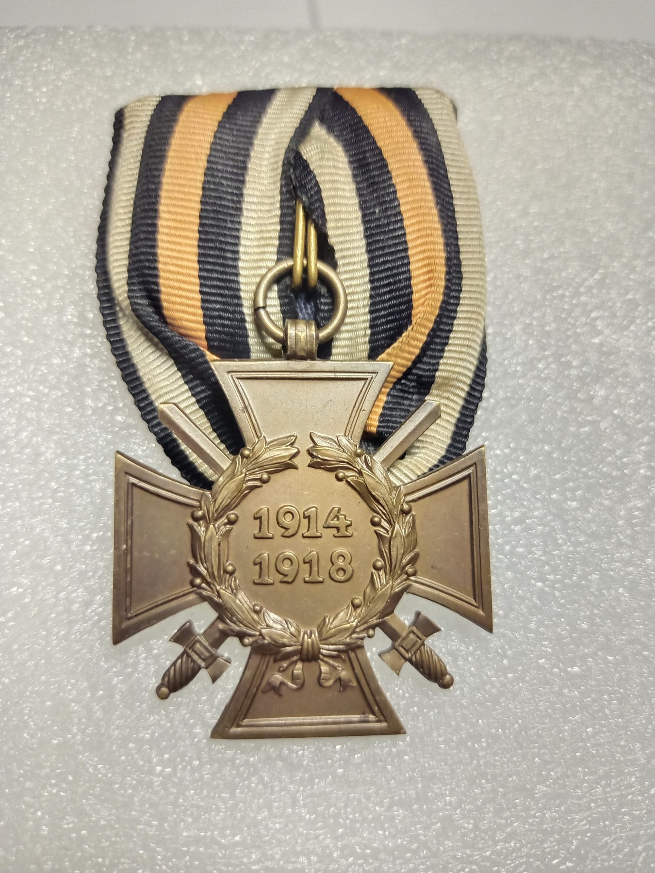 阿娜斯塔西亚军事题材拍卖第五期 魏玛军人版兴登堡奖章礼服挂版背后带厂标