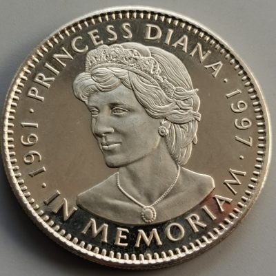 外国纪念币银币专场066（中拍皆有赠品），建议埋价，每周三六两拍，可累积 - 利比里亚1997年戴安娜王妃克朗大币