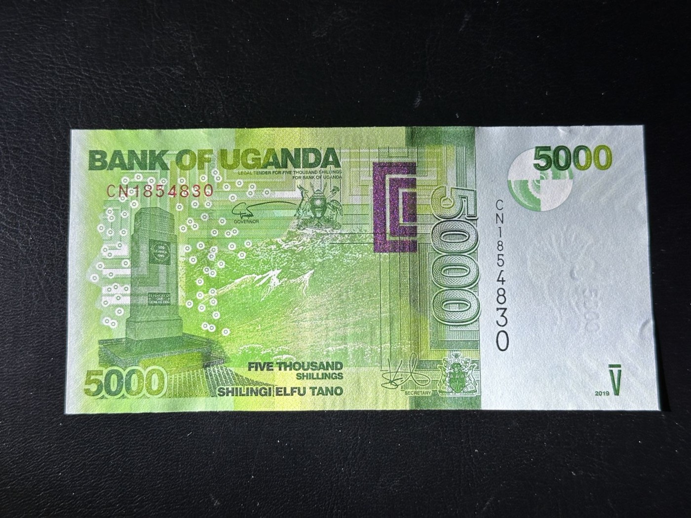 第三十六场！（本期有pmg记录仅两枚的顶级高货） 乌干达5000先令，品相unc！