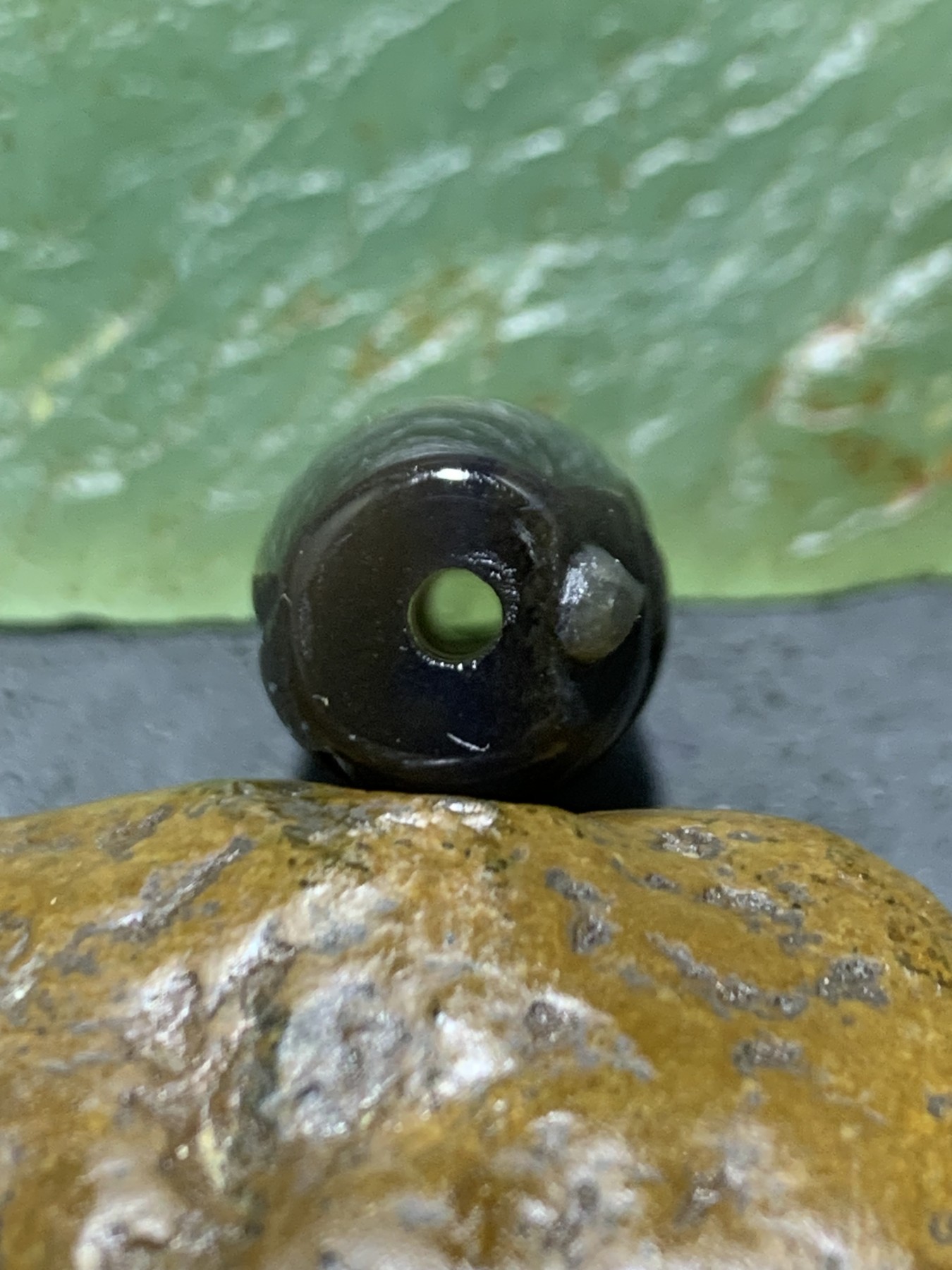 精美亚光高玉化巴西玛瑙手工俏色水龙头桶珠一个！