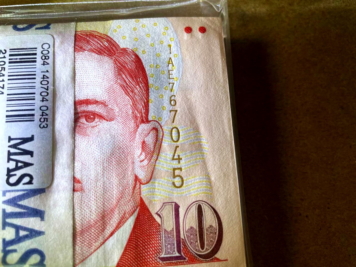 【Blue Auction】✨世界纸币精拍第438期【精】 【一刀】新加坡人像版10元 全新UNC（个别有瑕疵）