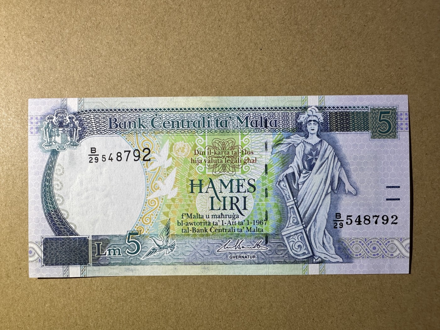 《张总收藏》139期-精品外币 马耳他5里拉 UNC 1994年
