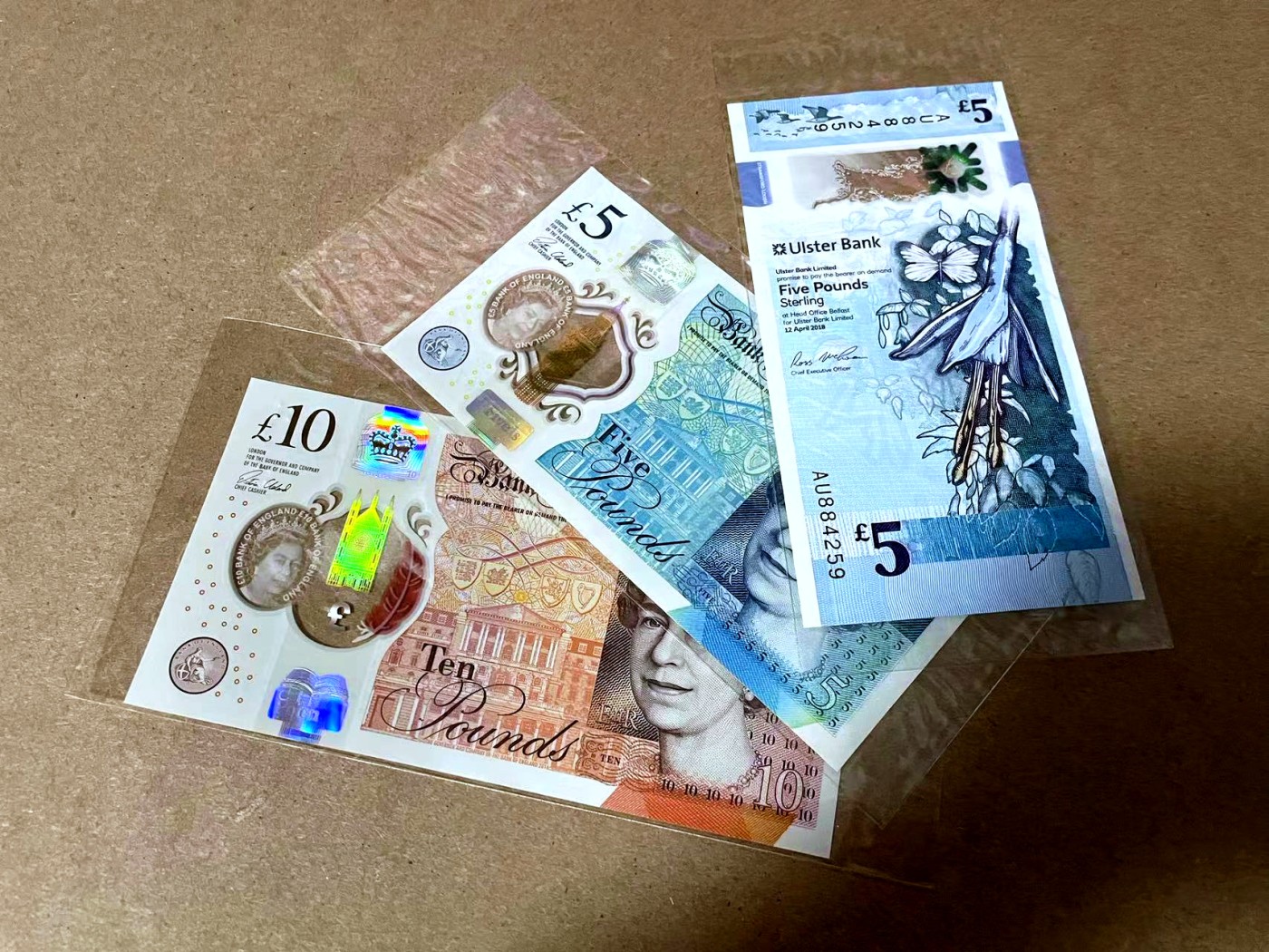 【Blue Auction】✨世界纸币精拍第438期【精】 【一组3张】英国 新版5-10镑&北爱尔兰 2018年5镑 全新UNC