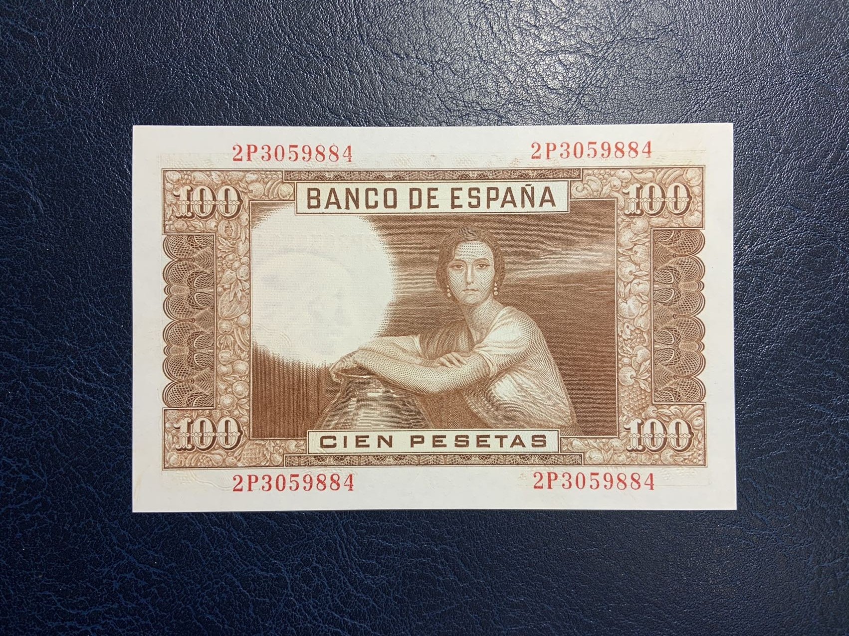 收藏联盟Quantum Auction 第327期拍卖  西班牙1953年100比塞塔 品相全新UNC 