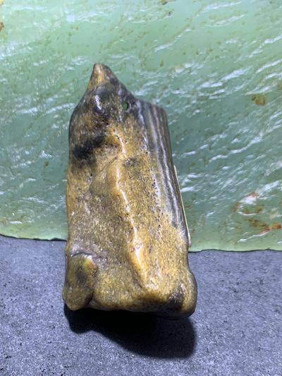 放福利！精美天然原皮阿拉善玛瑙原石手工雕刻佛字把件（吊坠）一颗， - 放福利！精美天然原皮阿拉善玛瑙原石手工雕刻佛字把件（吊坠）一颗，