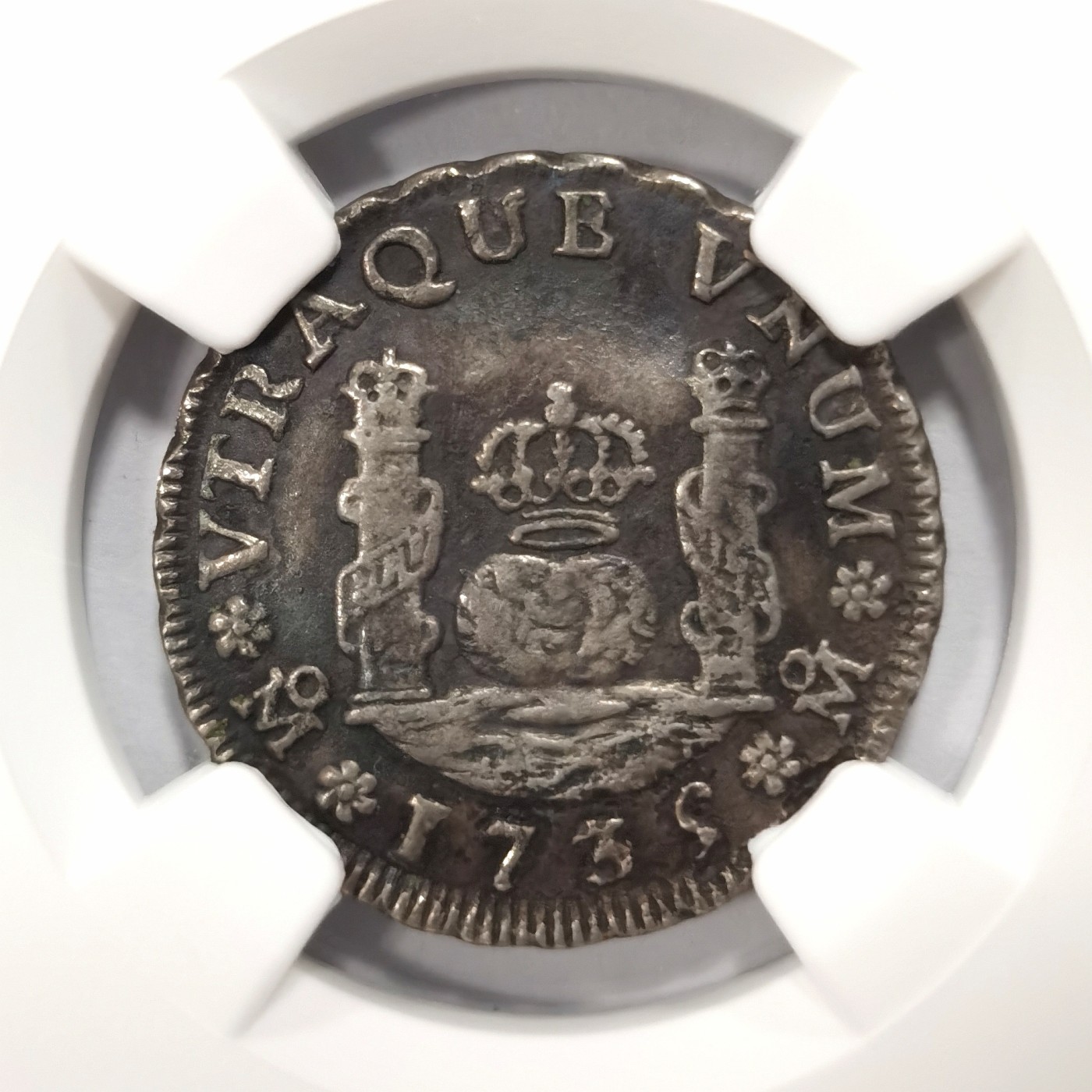 博洋堂世界钱币拍卖第066期（全场包邮） NGC XF 西属墨西哥1735年MO MF地球双柱1R，早期年份，1里亚尔面值少见