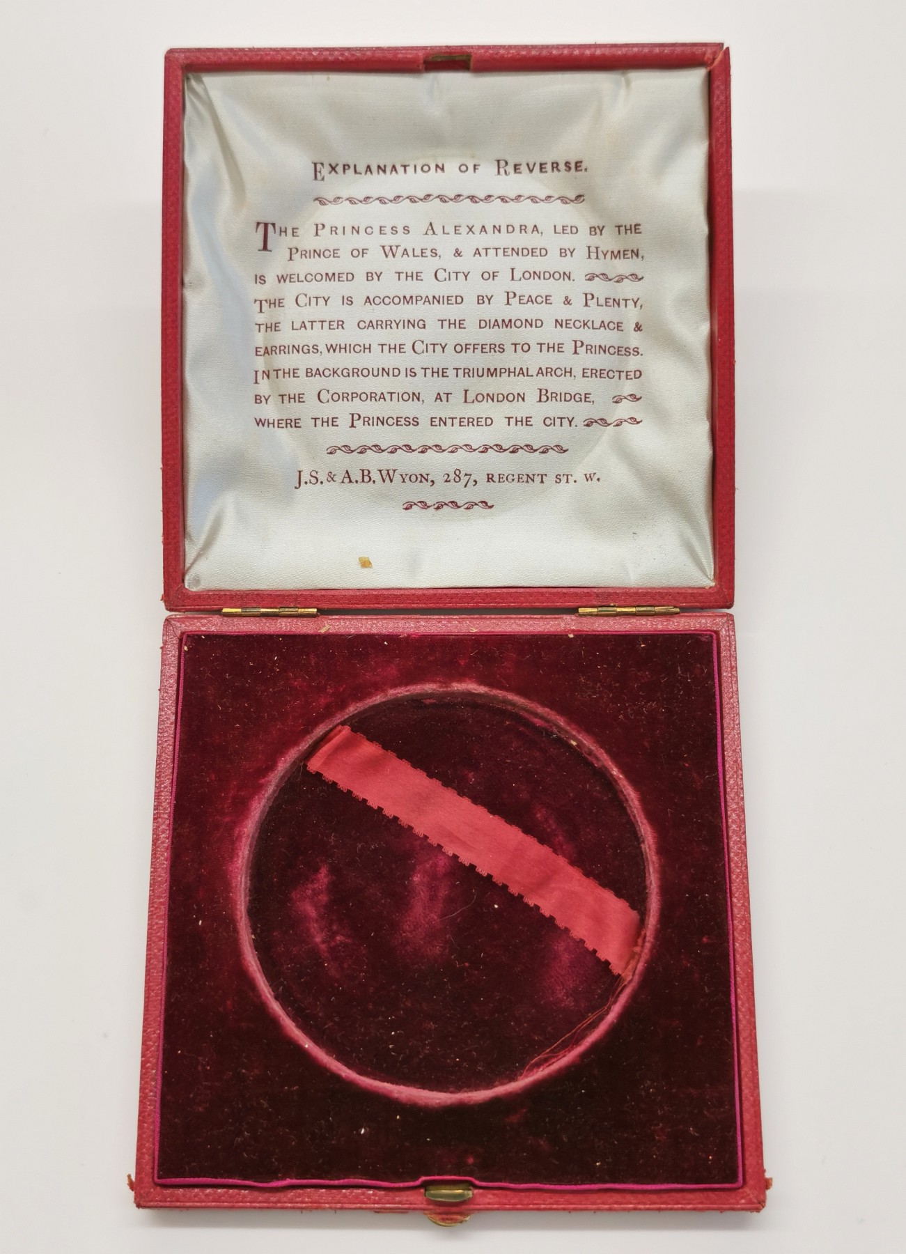 博洋堂世界钱币拍卖第066期（全场包邮） 1863年英国 丹麦亚历山德拉公主访问金融城纪念大铜章 铸量仅仅350枚 作者WYON 原盒好品