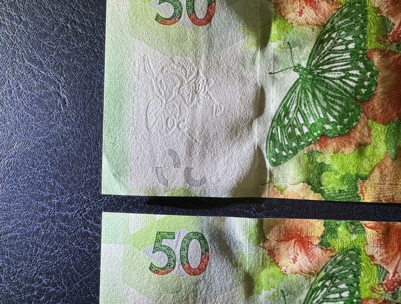 收藏联盟Quantum Auction 第327期拍卖  香港汇丰银行2020年50元尾五同6666狮子号一对 品相UNC 其中一张角有微瑕 细节如图