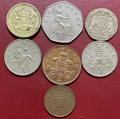 文馨钱币收藏102场中外古钱币专场 - 英国一套，1 便士到1 磅