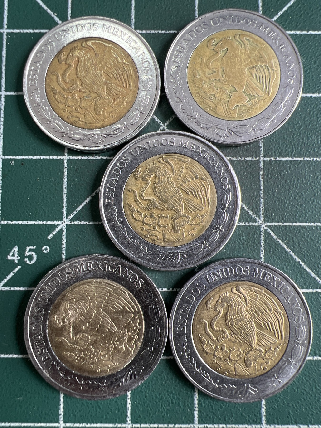 第589期 硬币专场 （无押金，捡漏，全场50包邮，偏远地区除外，接收代拍业务） 墨西哥1比索四枚