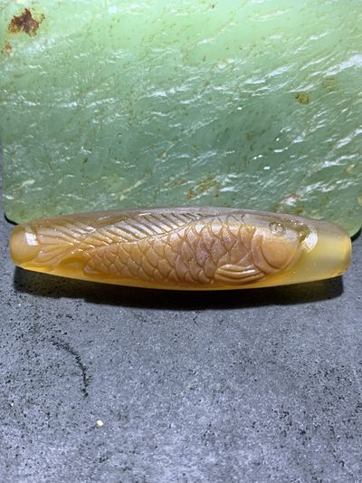 精美亚光朱砂点巴西玛瑙手工俏色巧雕富贵有余桶珠一个 - 精美亚光朱砂点巴西玛瑙手工俏色巧雕富贵有余桶珠一个