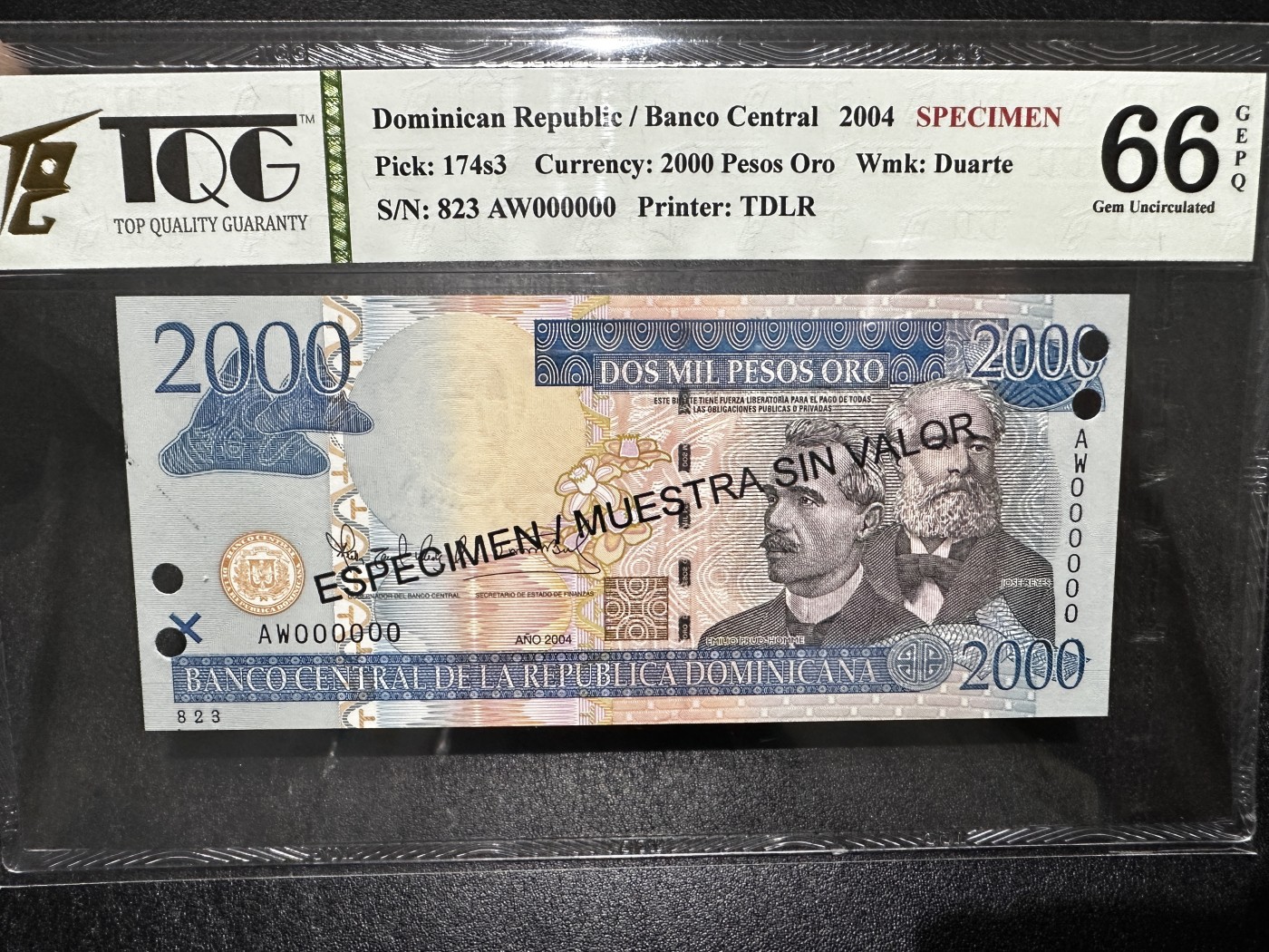 《外钞收藏家》第三百四十三期（评级场） 2000年多米尼加2000 TQG评级 样钞