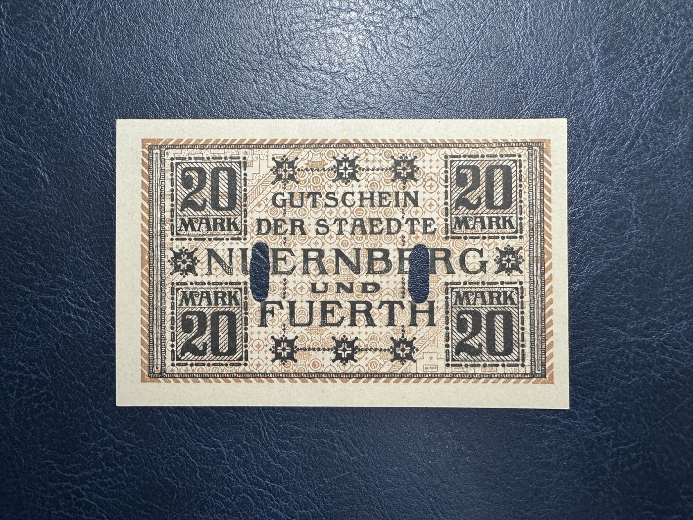 收藏联盟Quantum Auction 第327期拍卖  德国1918年20马克打孔样票 品相UNC