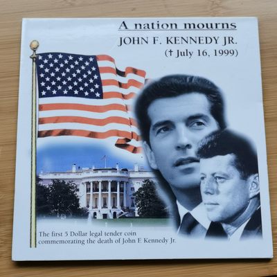 道一币馆币章第四十场 - 原包装 利比里亚1991年约翰肯尼迪总统就职演讲30周年5元精制币